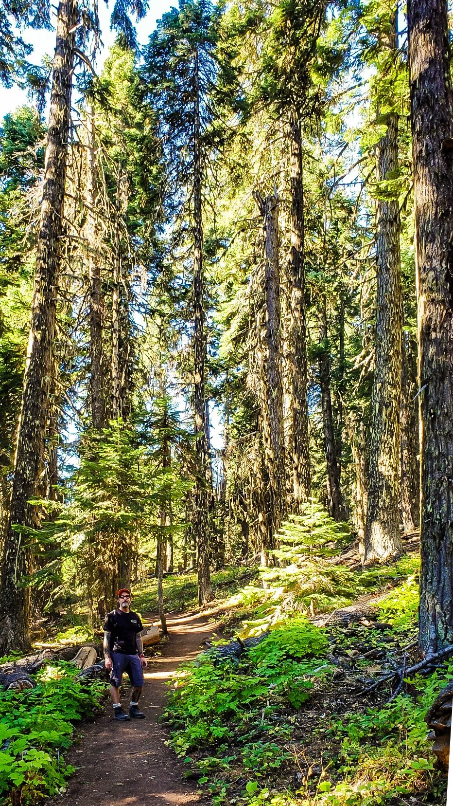 hike  (15)_Chuck Sanger.jpg