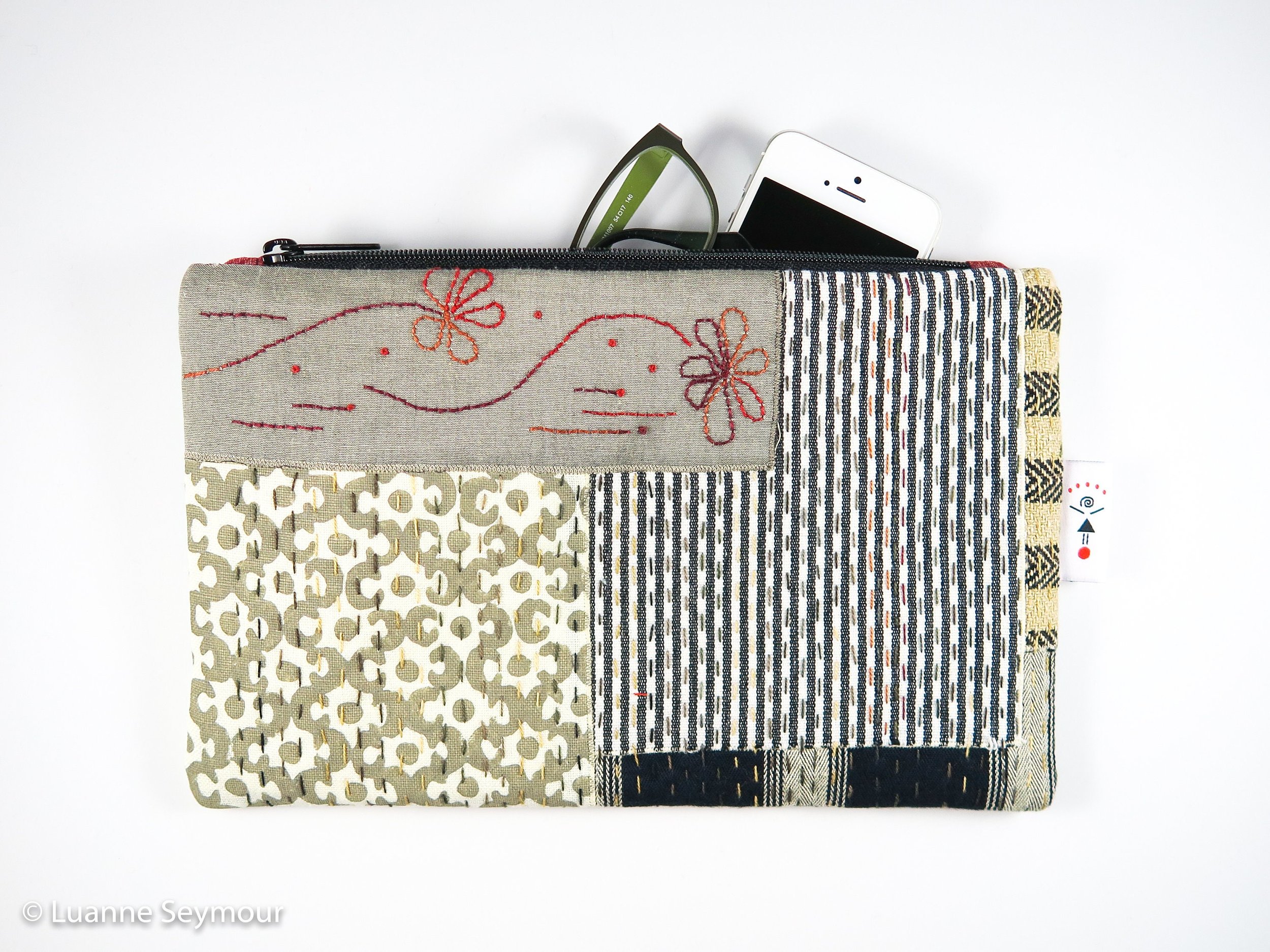 https://i.etsystatic.com/13822578/r/il/666330/1700623770/il_fullxfull.1700623770_7jof.jpg