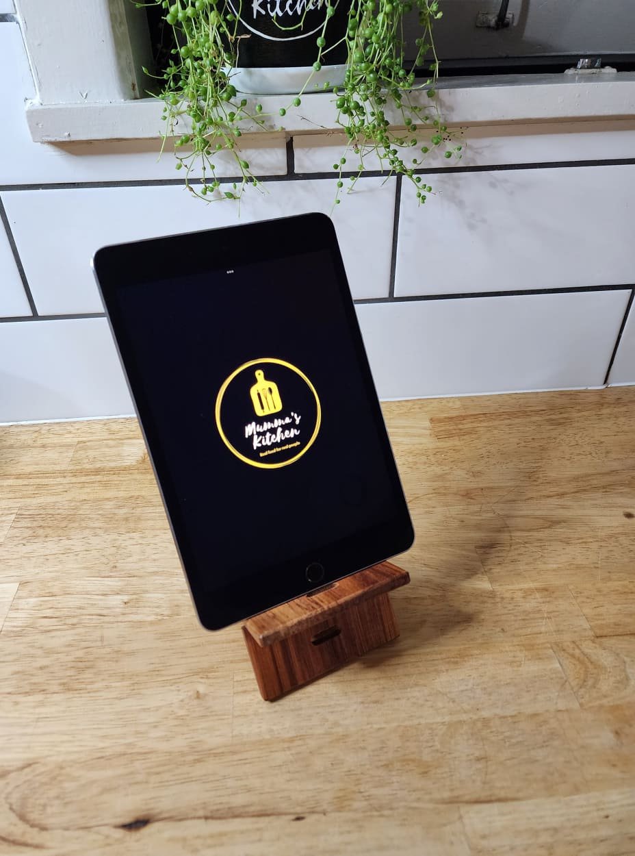 Mummas Kitchen Wooden Rimu Phone Stand