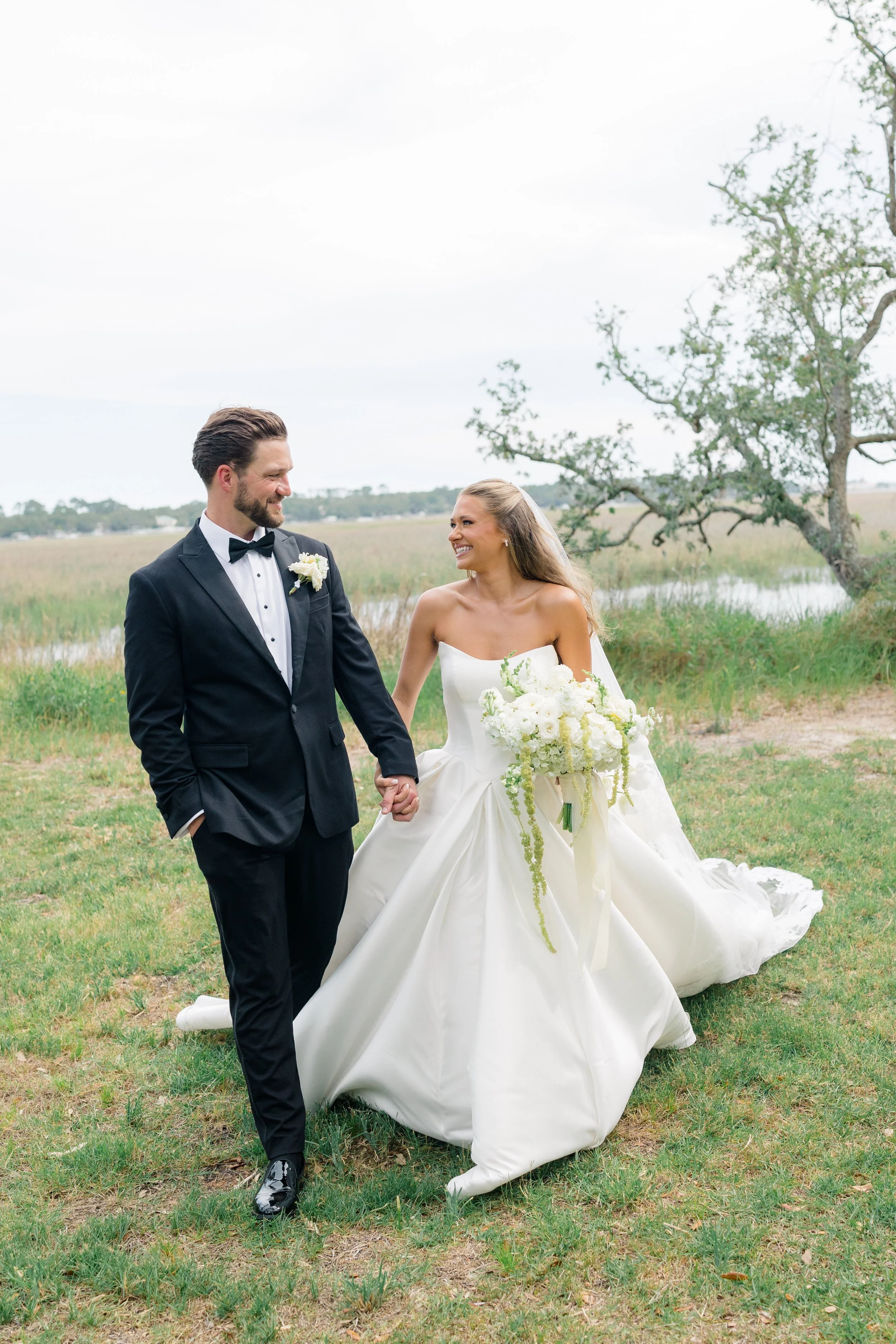 christy_&_greg_wedding_portraits-22.jpg