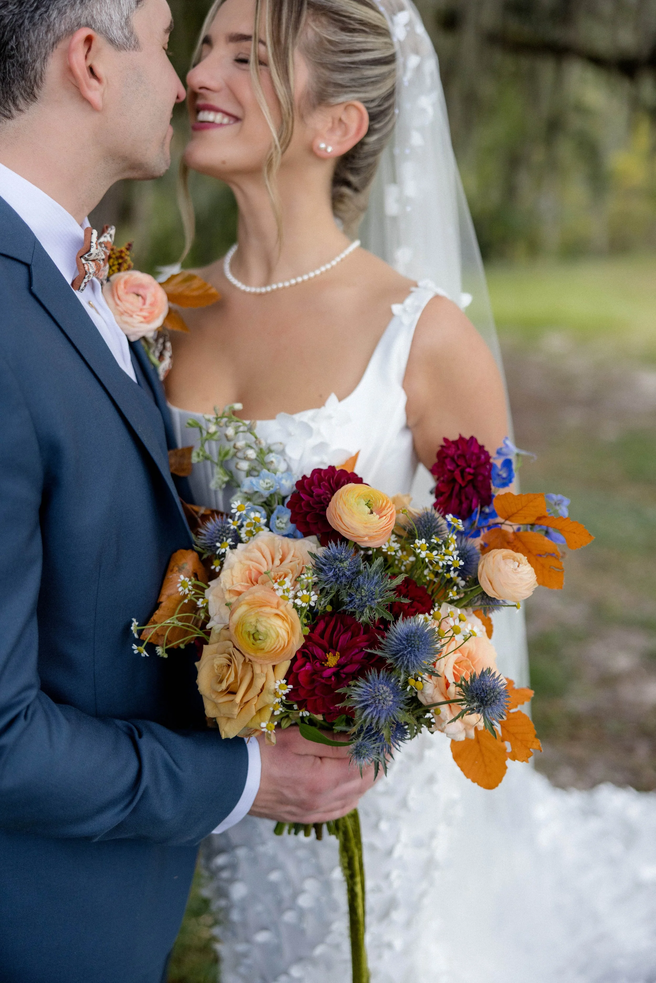 LAUREN&JAMES_WEDDINGSNEAKS_-127.jpg