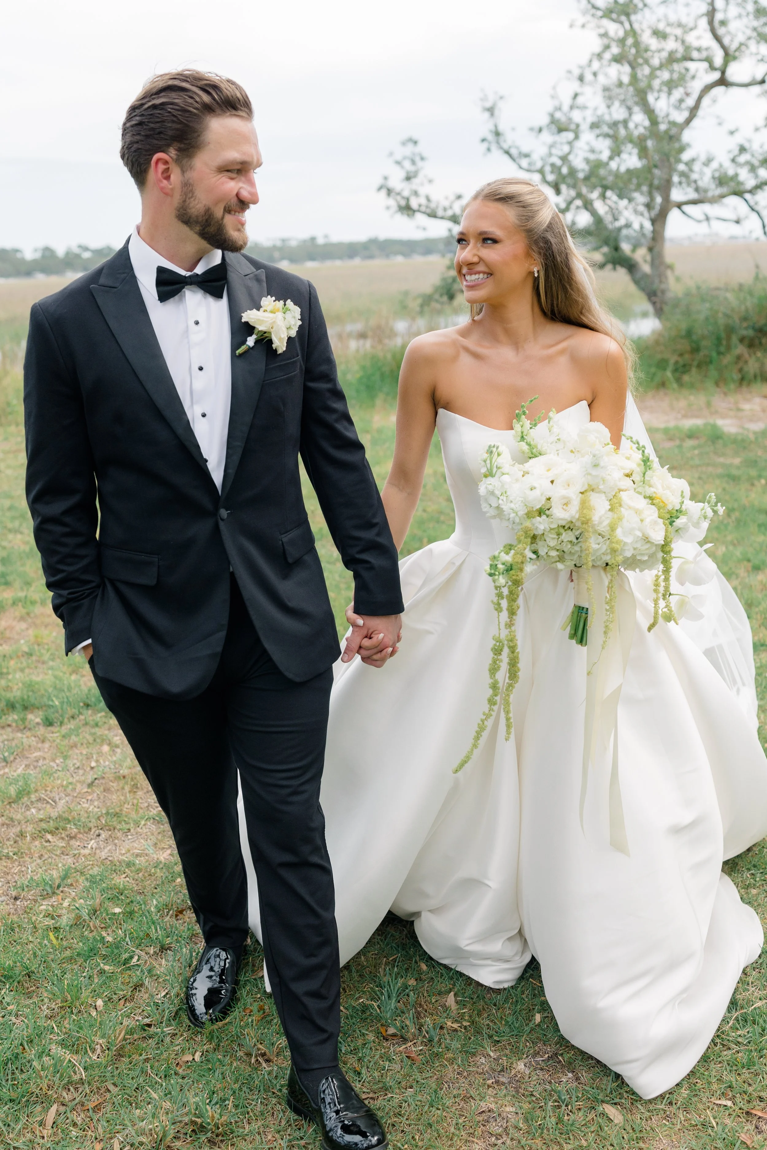 christy_&_greg_wedding_portraits-25.jpg