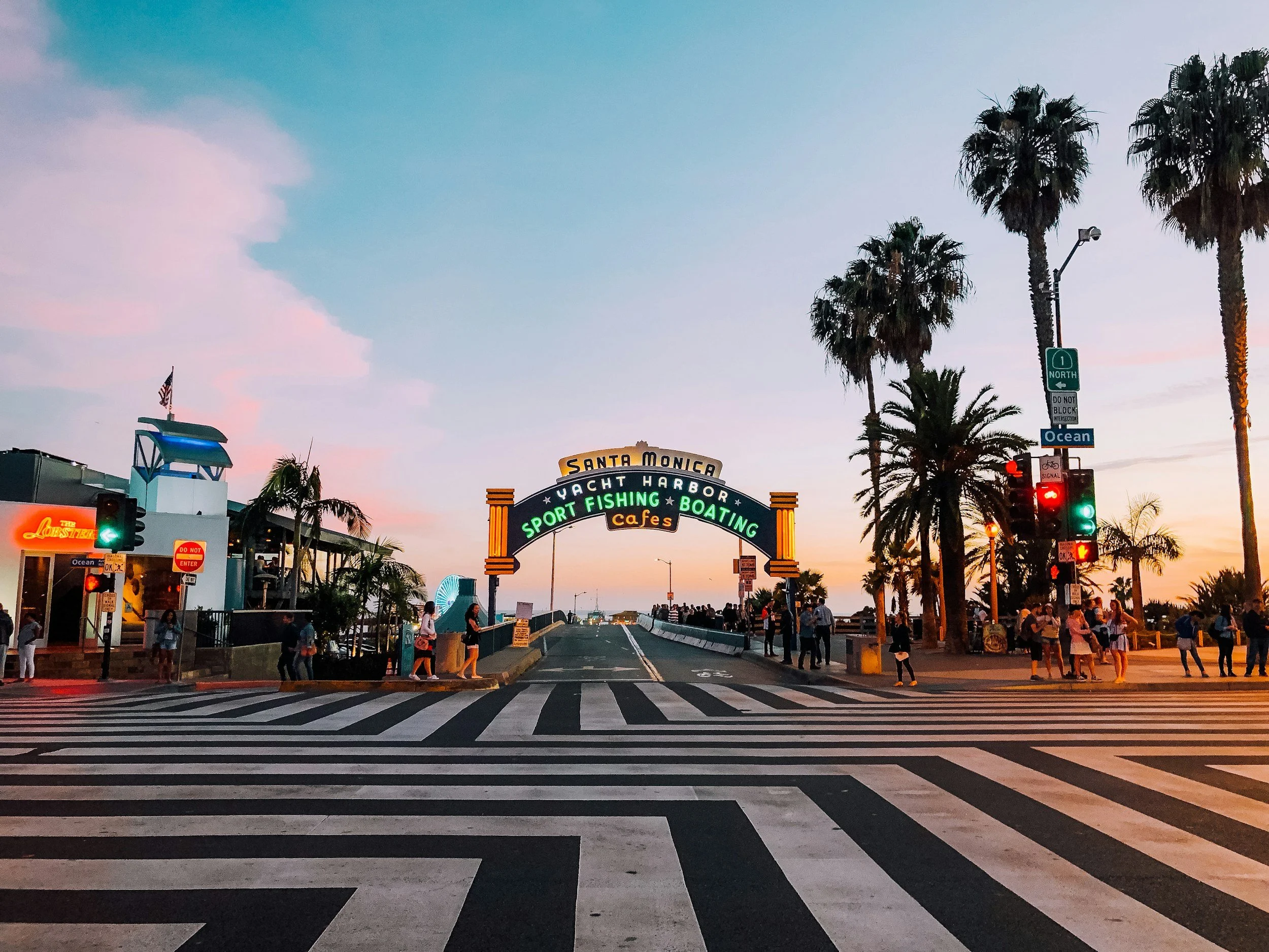 Santa Monica Neighborhoods Explained: North of Montana, Sunset Park, Ocean Park &amp; Downtown
