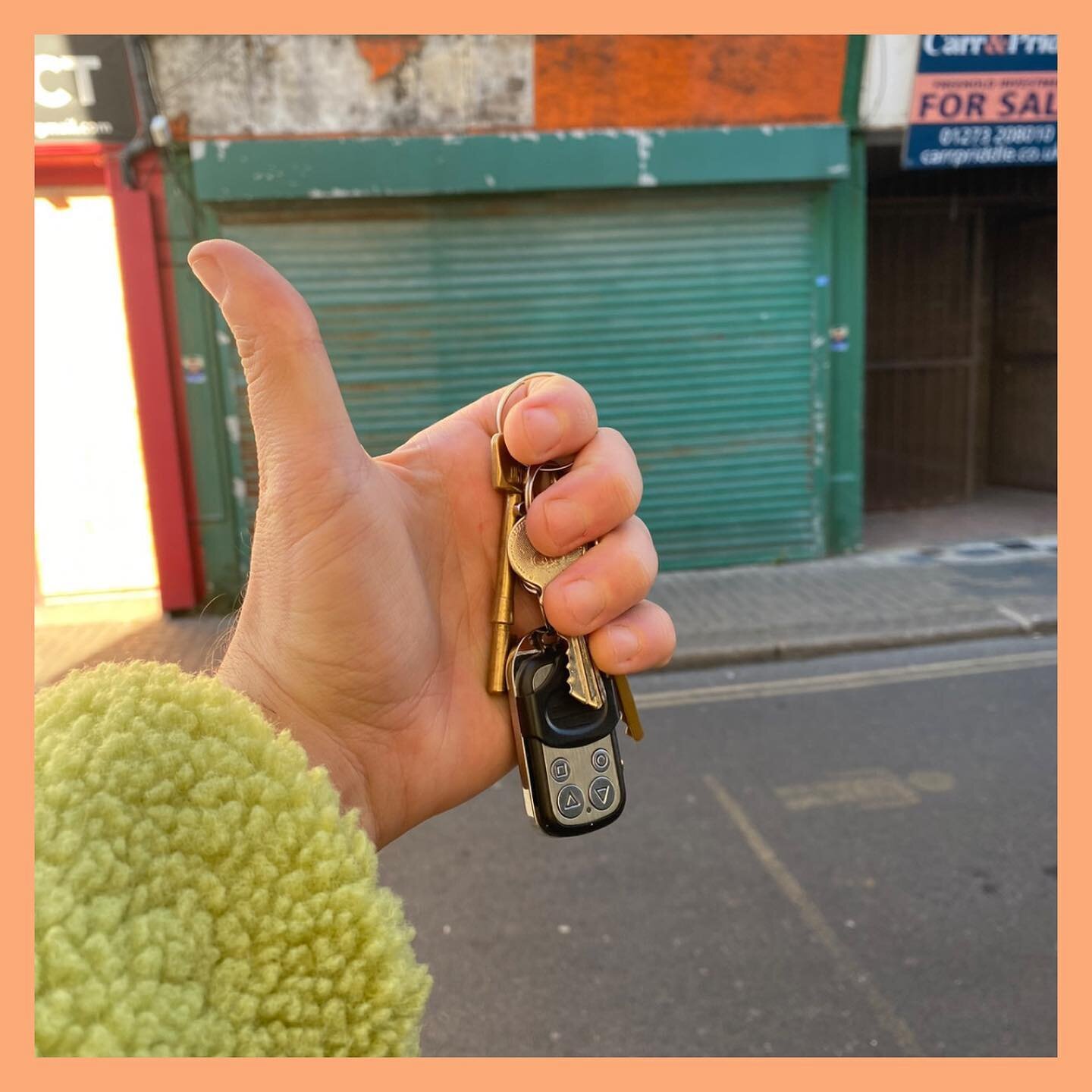 One year since getting the keys! 🔑 Watch the &lsquo;Refurb&rsquo; highlight in the bio to see the whole process/ordeal from start to finish ✌🏻🛸