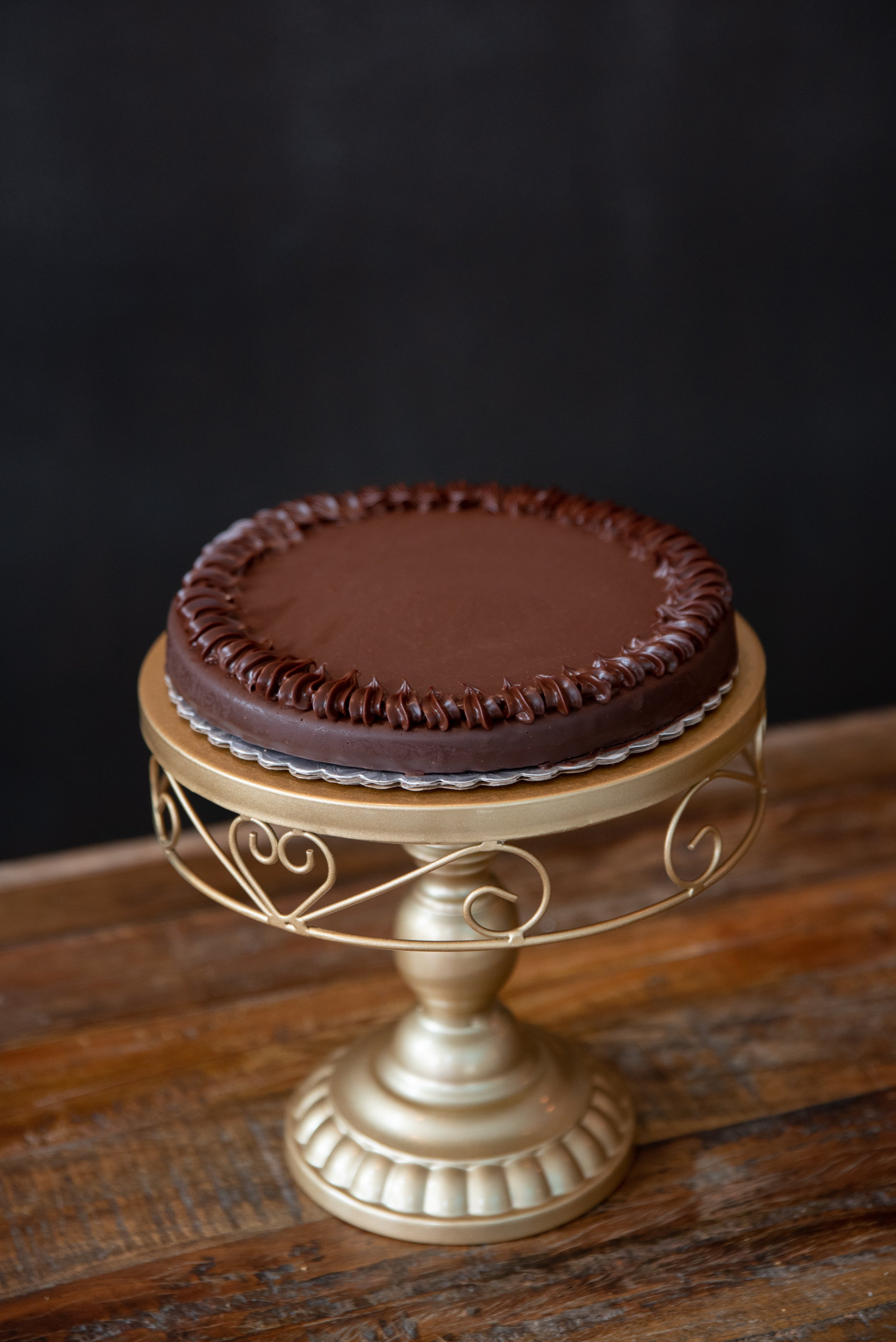 FLOURLESS CHOCOLATE - A Gluten-free, dense chocolate cake