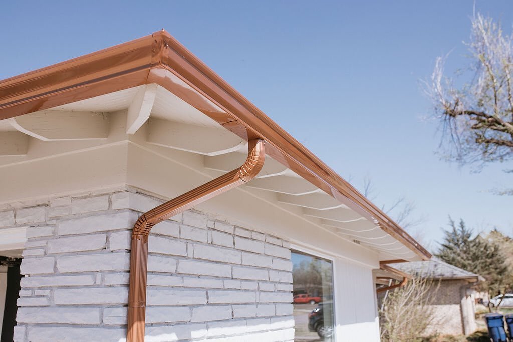 It&rsquo;s finally starting to feel like spring! It makes us think of landscaping &amp; of course rain. 
Also it makes us think of how nice something so functional can be, like new gutters! 
-
-
-
#gaytancontracting #contractor #homerenovation #homer