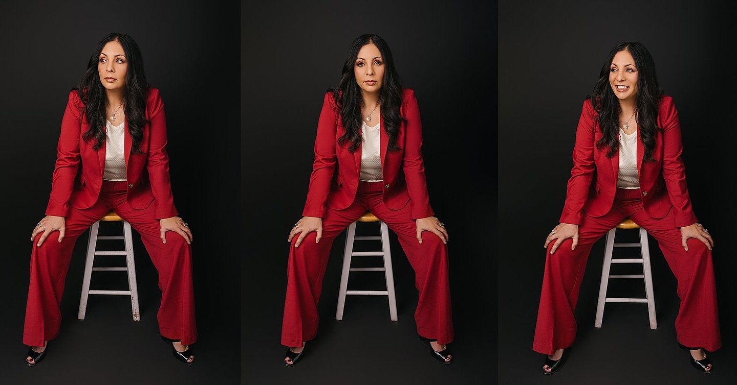 The color RED is&hellip;&hellip;

Powerful
Confident 
Committed 
Encouraged 
Motivated 

In between capturing images for her small business law website I encouraged this client to have some fun with this outfit. Sometimes we get so caught up in the d