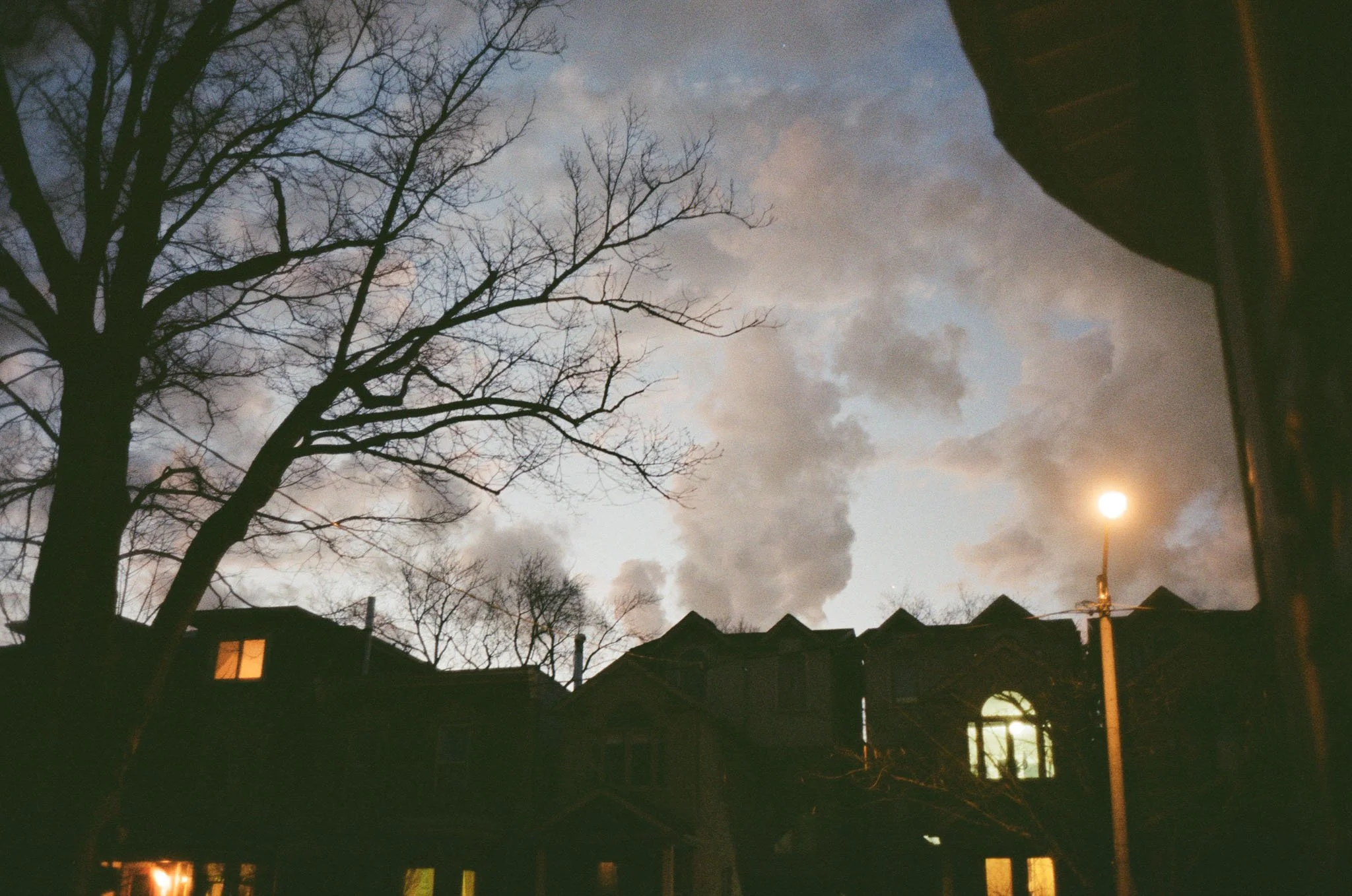 Devic Fotos | Toronto Film Photographer.JPG