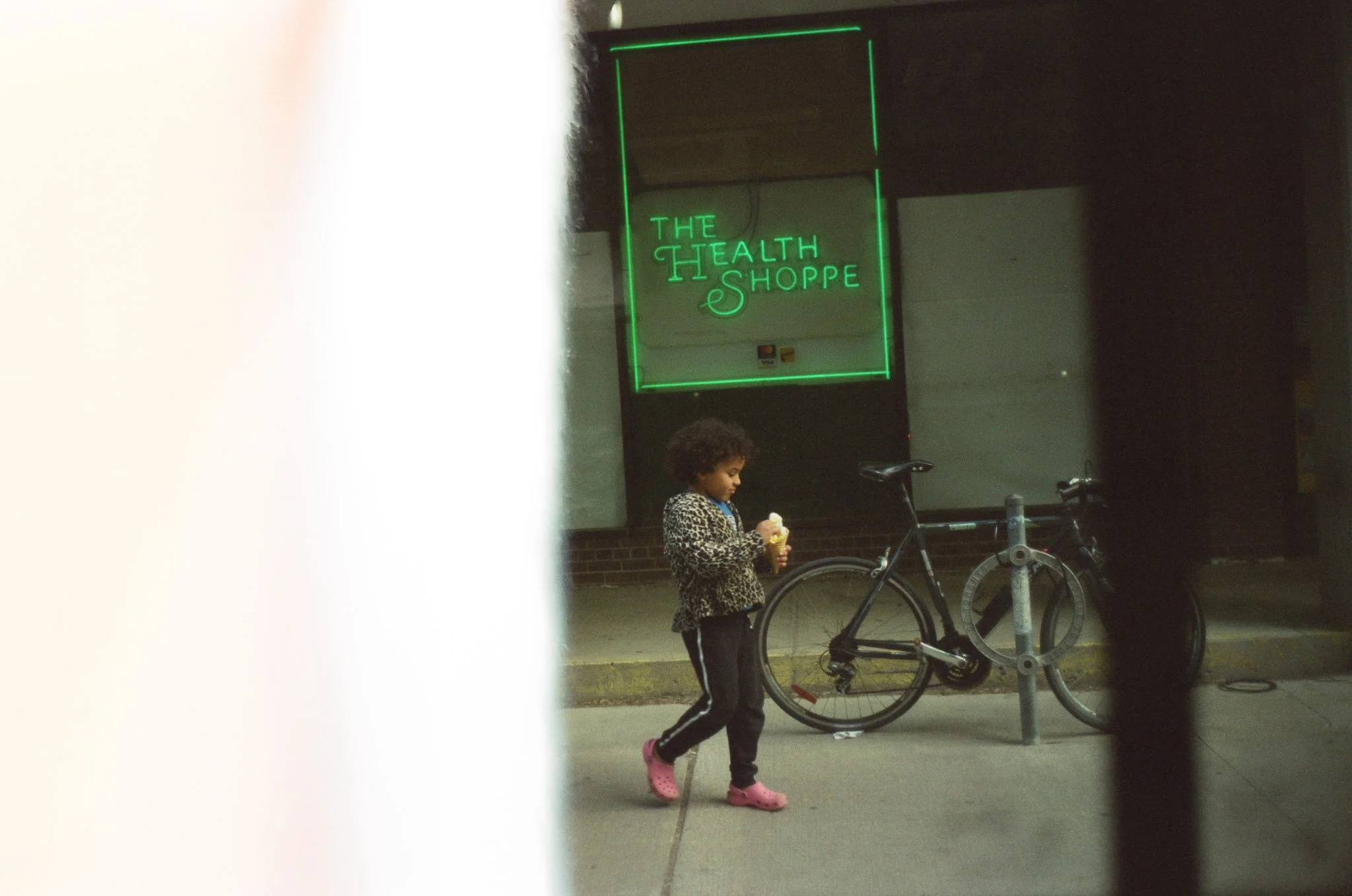 Devic Fotos | Toronto Candid Photographer.JPG