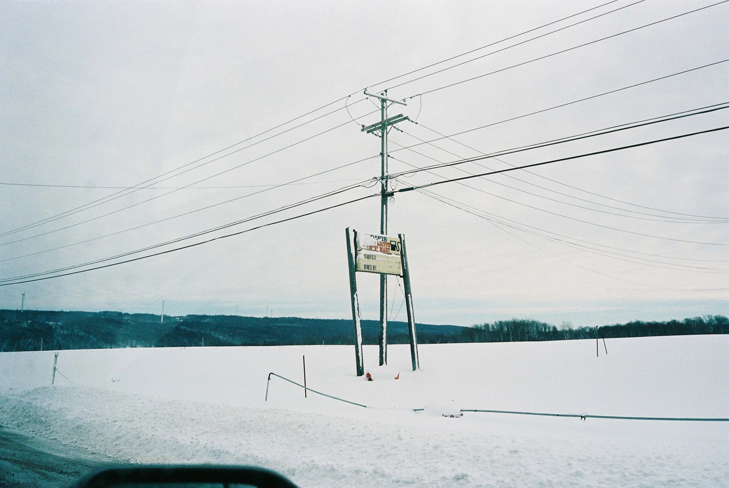 Devic Fotos - Toronto Film Photographer-4.JPG