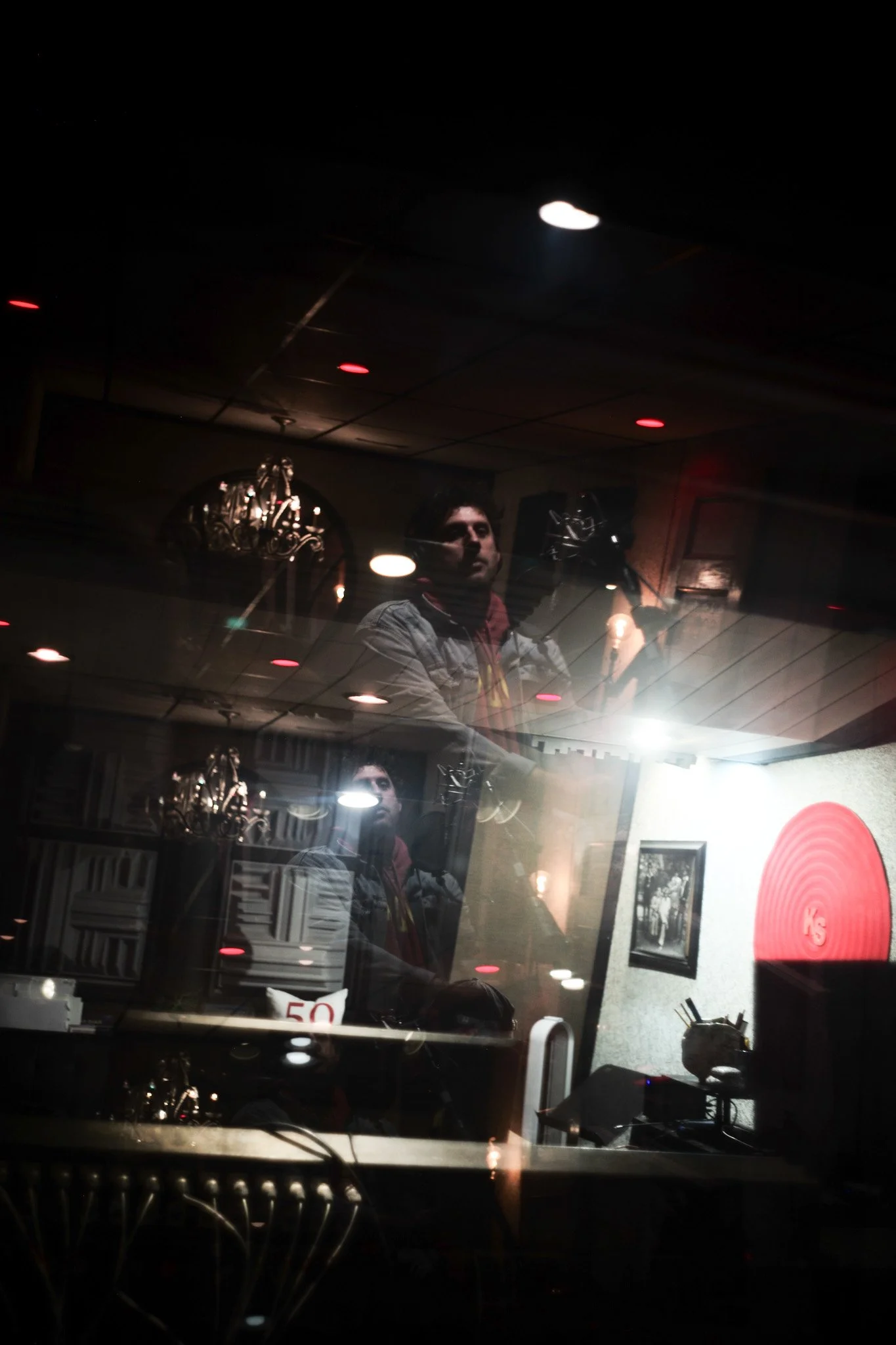 Devic Fotos - Toronto Music Photographer