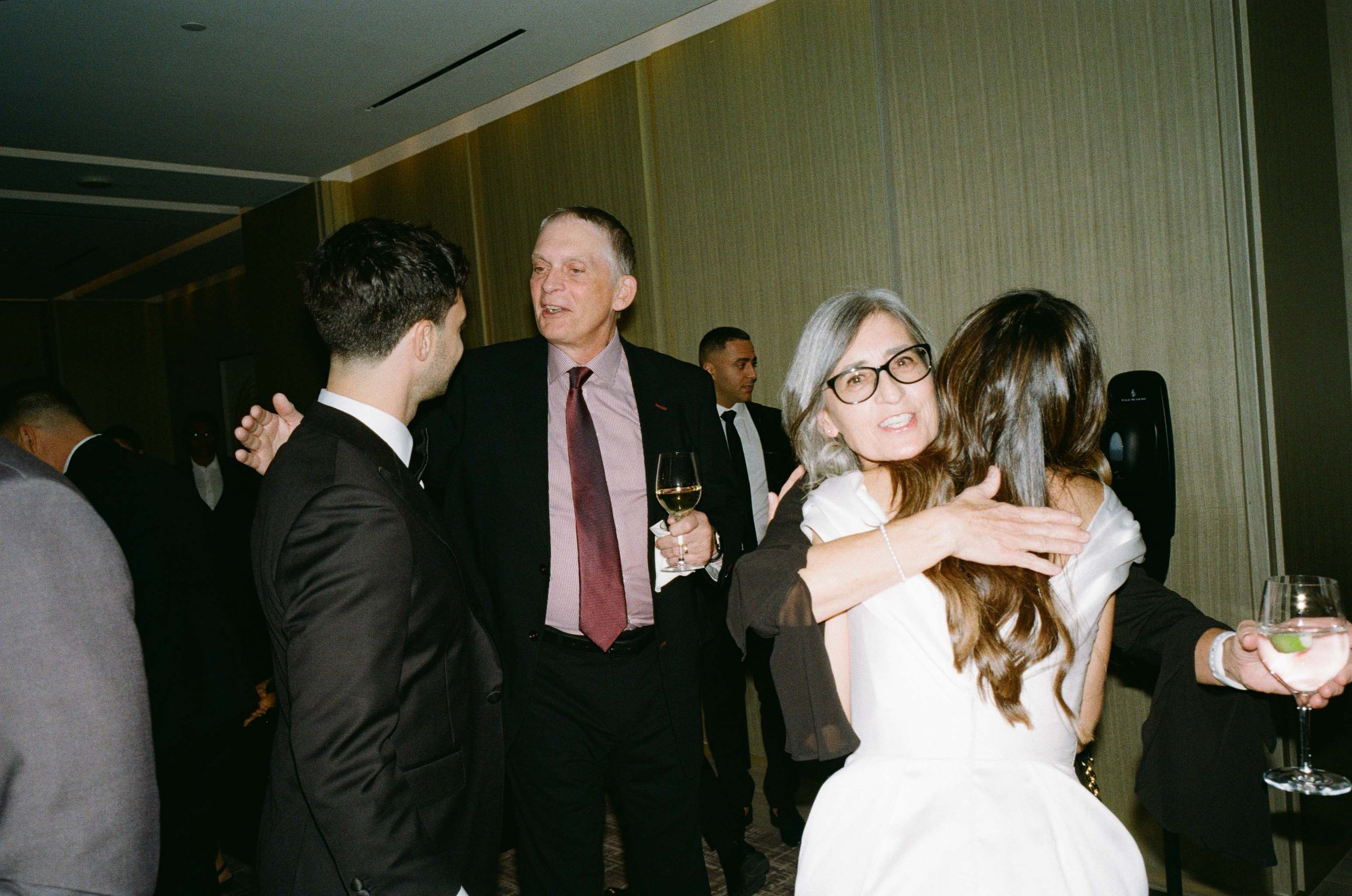 Jackie and Daniel's Four Seasons Toronto Wedding — DEVIC FOTOS