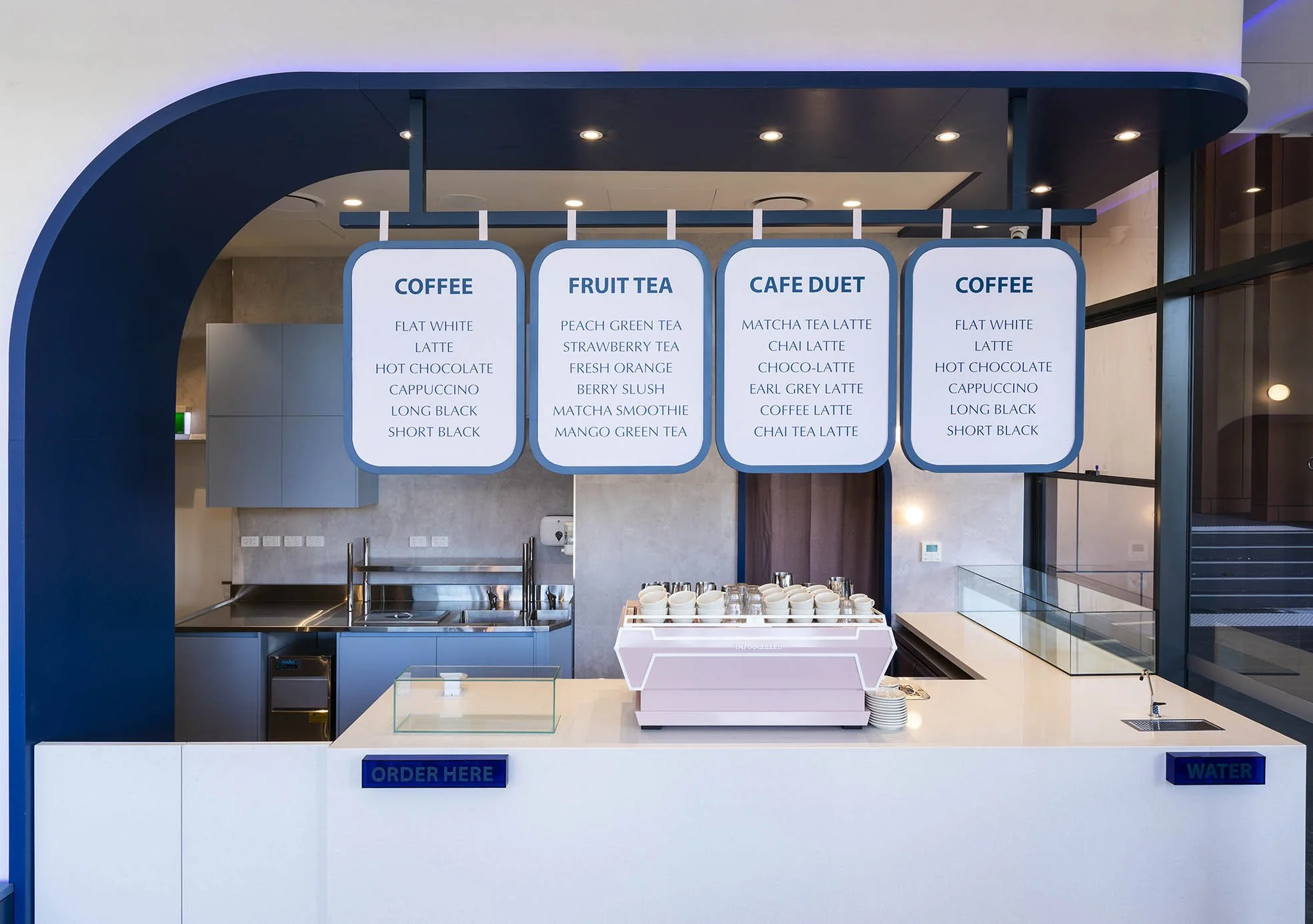 12CafeDuet_110422.jpg