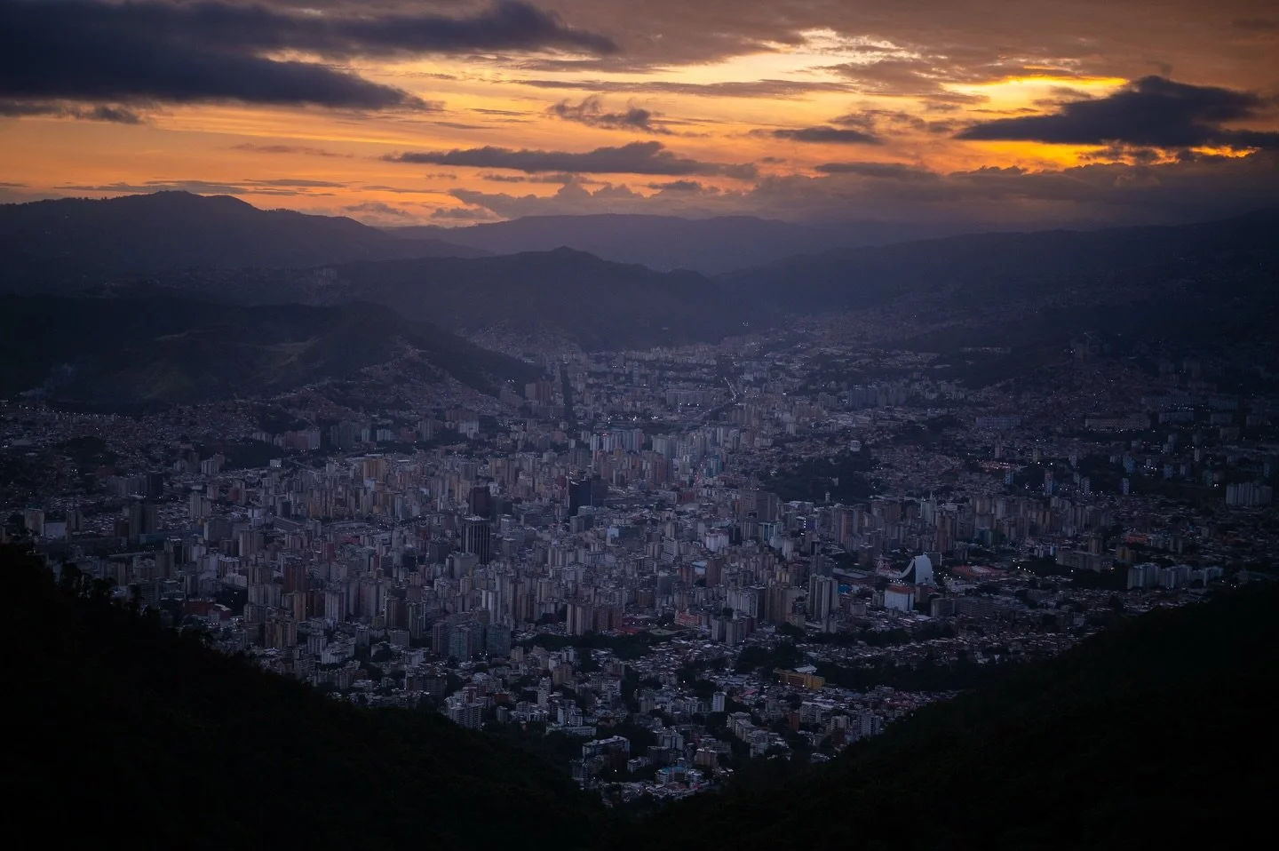 Overview of Caracas, Venezuela, November 27, 2025. 

REUTERS/Gaby Oraa

Panorama de Caracas, Venezuela, 27 de Noviembre, 2025.