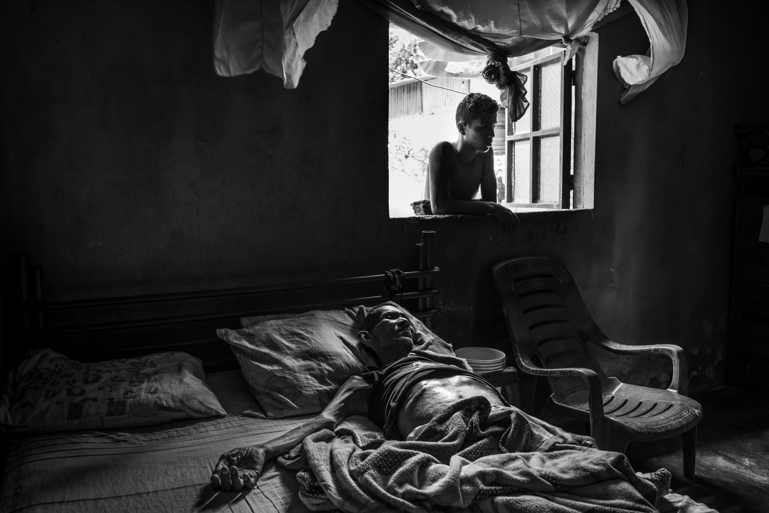 abandoned_GabyOraa-04.jpg