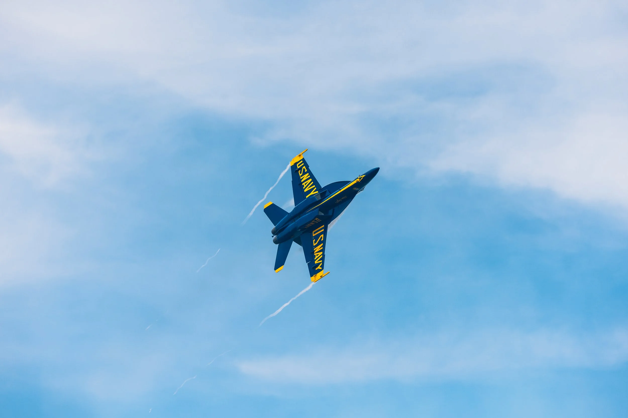 Blue-Angels-Plane-Photographer.JPG