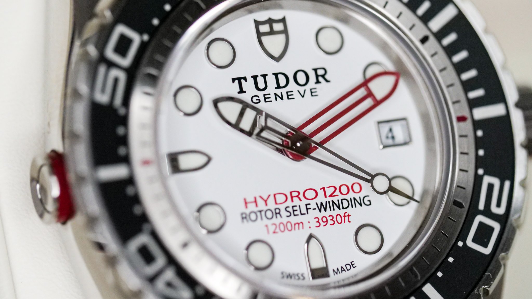 Tudor Hydronaut 1200m