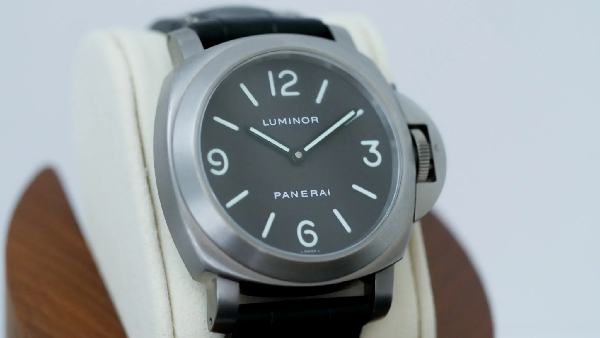 Panerai Luminor Marina Titanium PAM00116