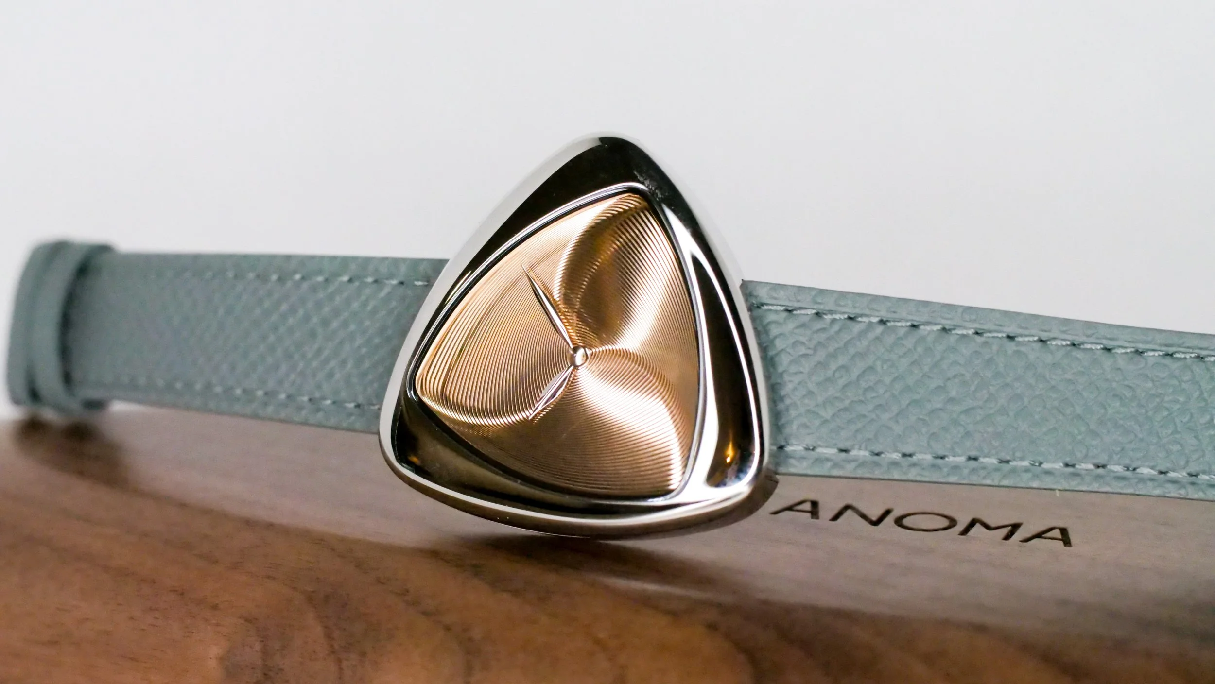 Anoma A1 Optical - Copper dial