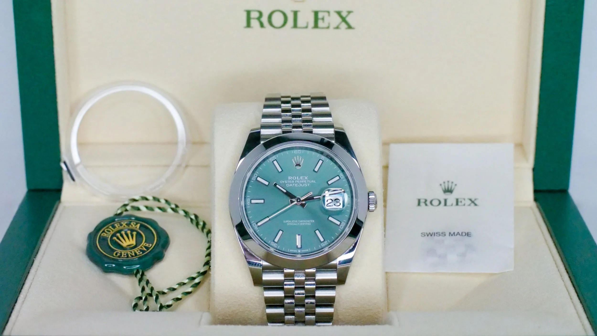 Rolex 126300 mint dial