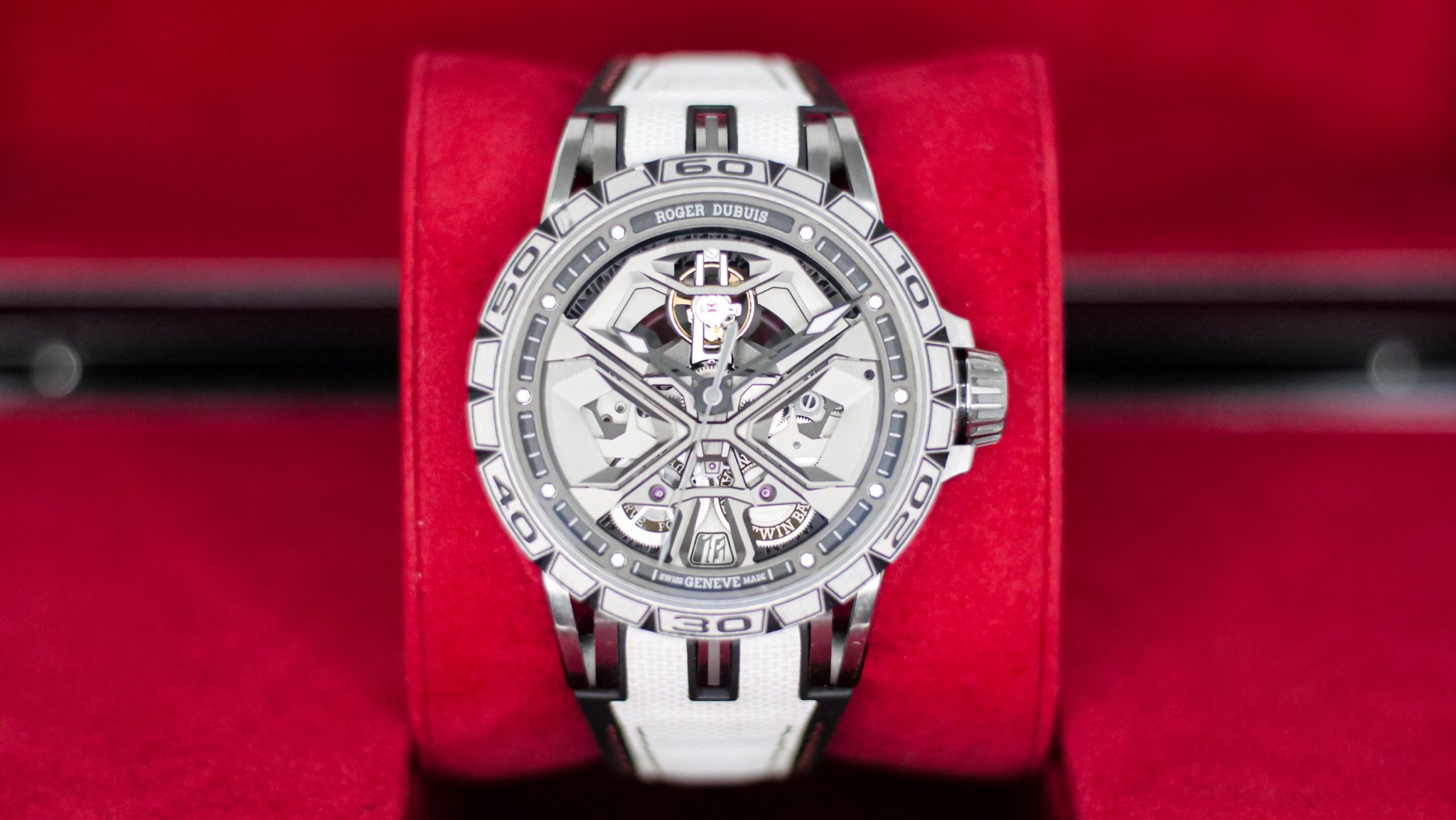 Roger Dubuis Excalibur Spider Huracán