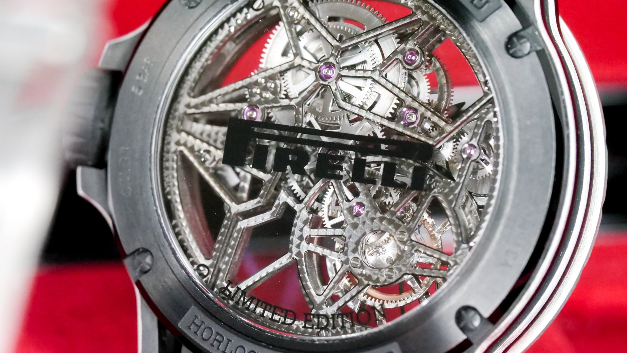 Roger Dubuis Excalibur Spider Pirelli