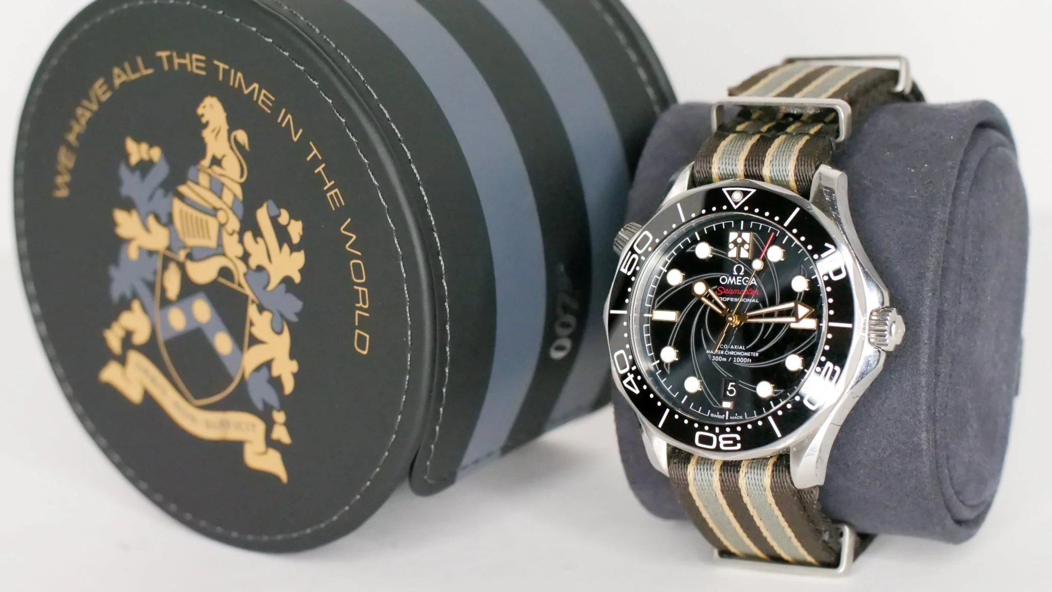 Omega Seamaster James Bond 21022422001004