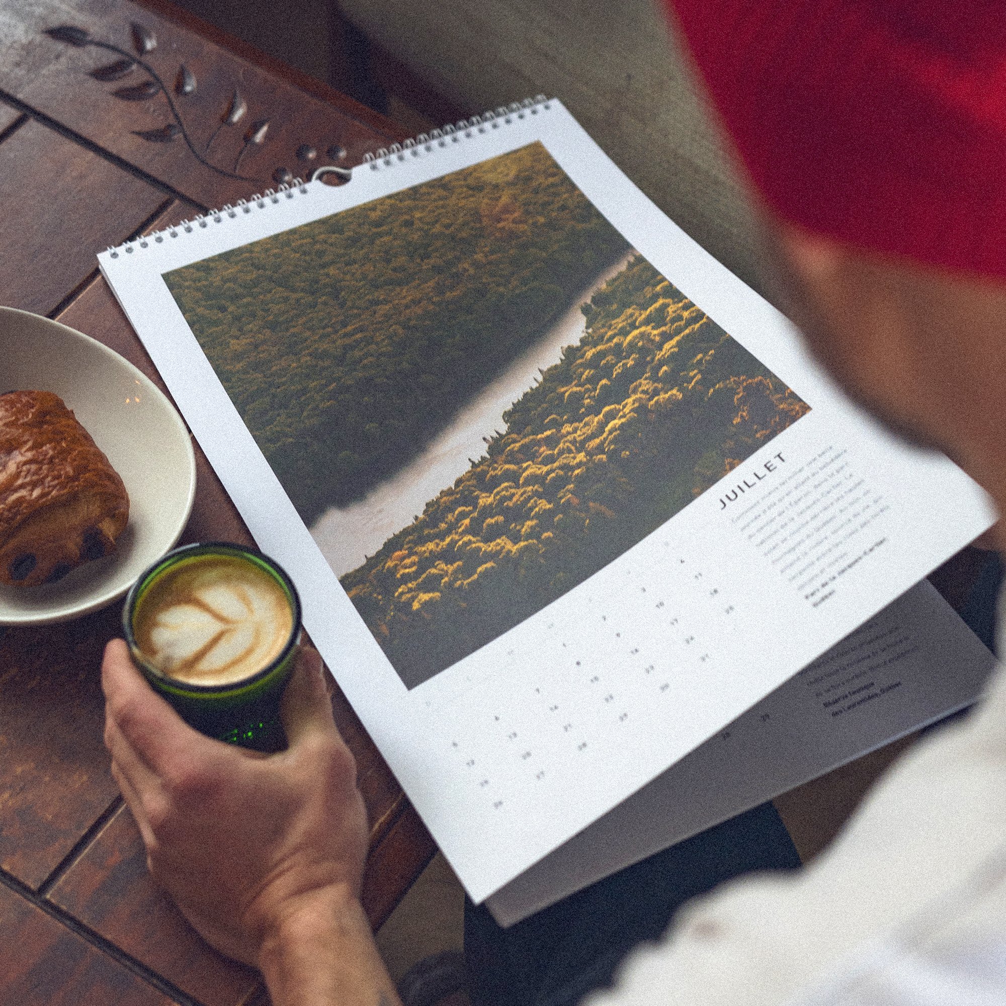 Lifestyle_Calendrier_HORIZON_2026_Nicolas_Bourdeau_Photographe_Juillet.jpg