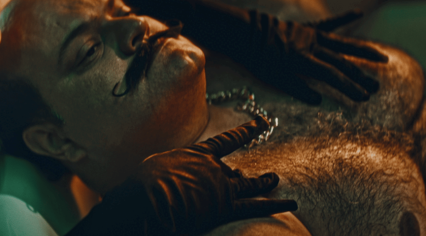 Gratifying GIFS: Indian Bear Ad: Deadly Affair