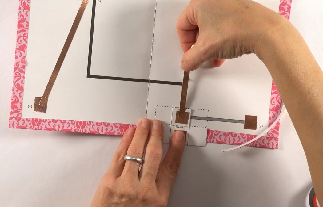 Place the copper directly over the copper square inside the battery box.