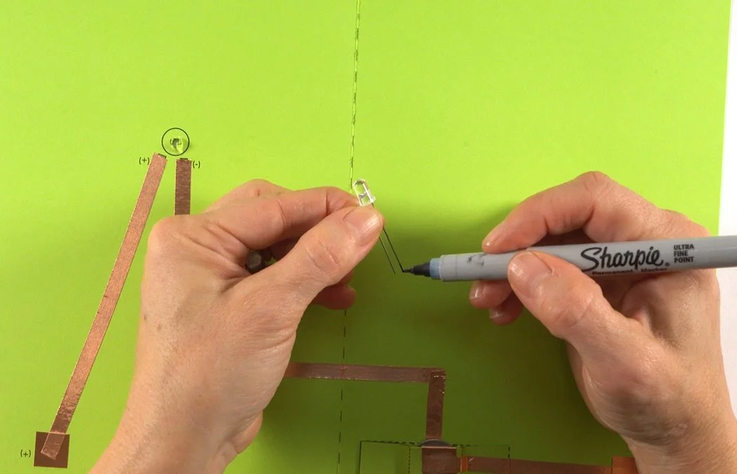 You can mark the (+) lead with a Sharpie to keep track of it.