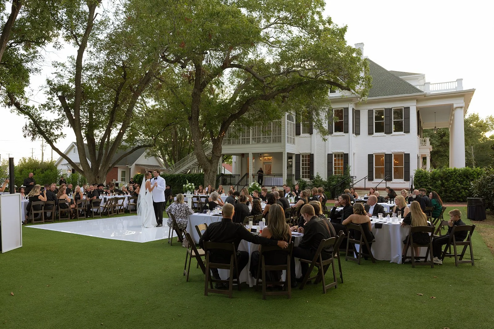 LaurenBellamyPhoto_L+T_Rambeau_Wedding__0473.jpg