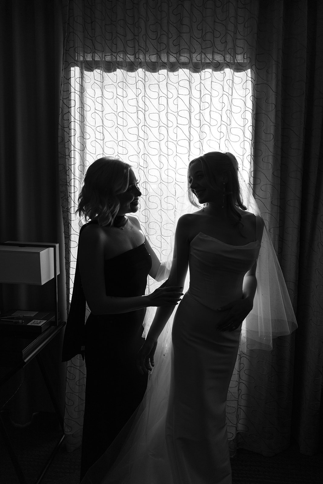 LaurenBellamyPhoto_T+C_Hance_Wedding_Sneaks_0035.jpg