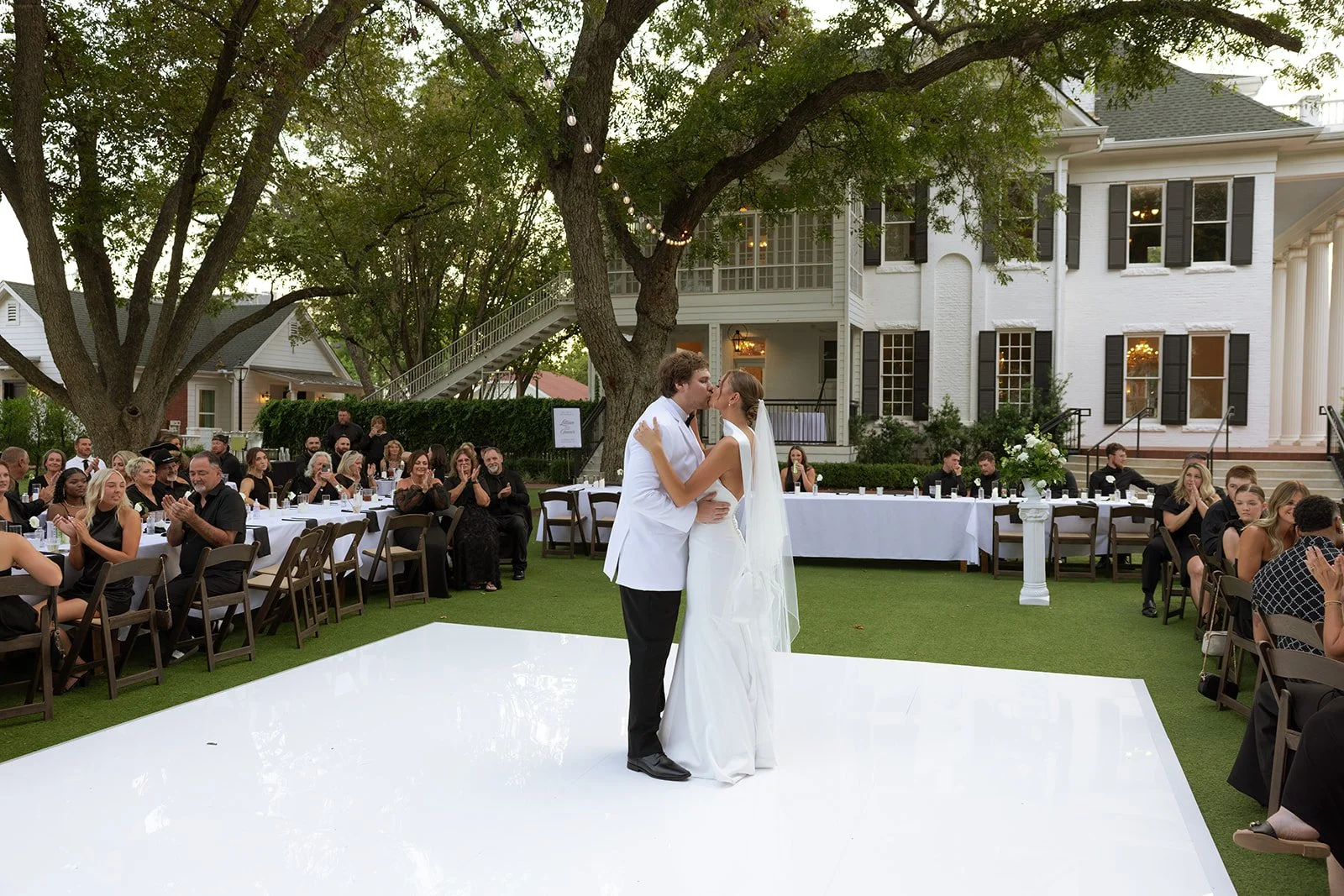 LaurenBellamyPhoto_L+T_Rambeau_Wedding__0479.jpg