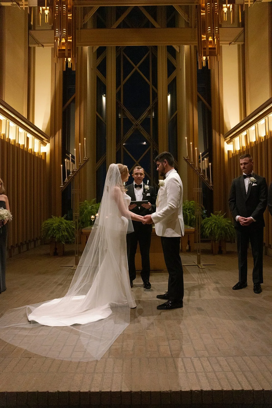 LaurenBellamyPhoto_T+C_Hance_Wedding_Sneaks_0058.jpg