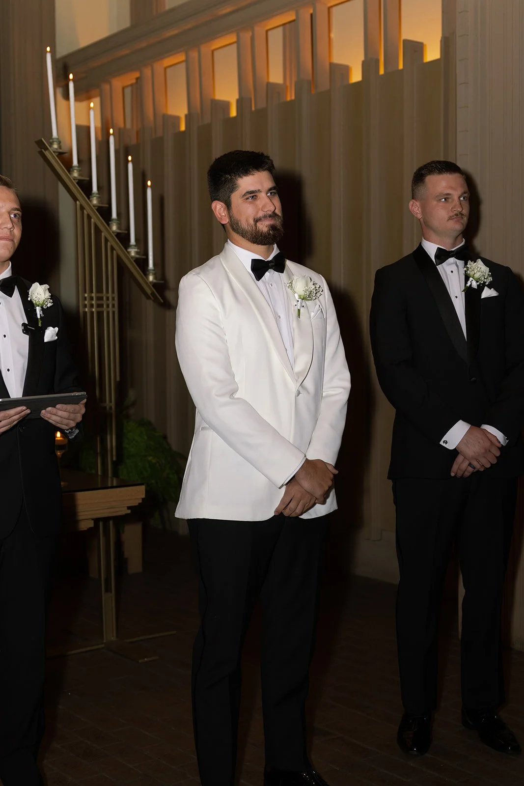 LaurenBellamyPhoto_T+C_Hance_Wedding_Sneaks_0054.jpg