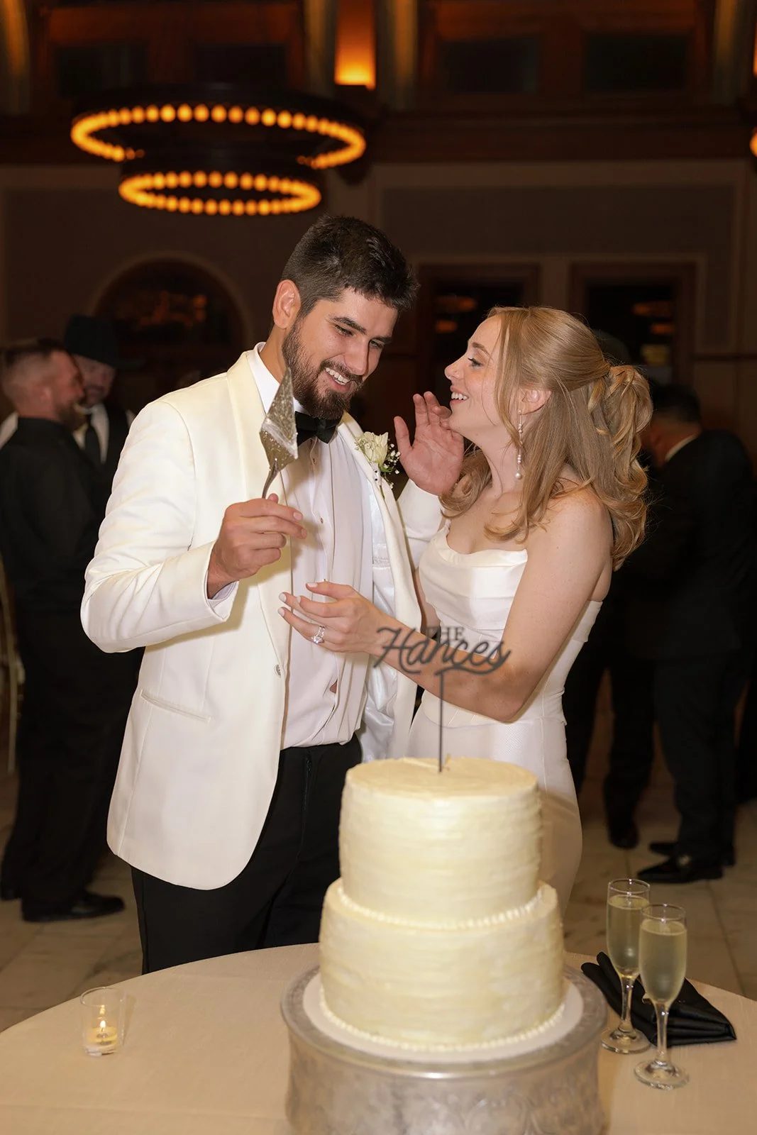 LaurenBellamyPhoto_T+C_Hance_Wedding_Sneaks_0112.jpg