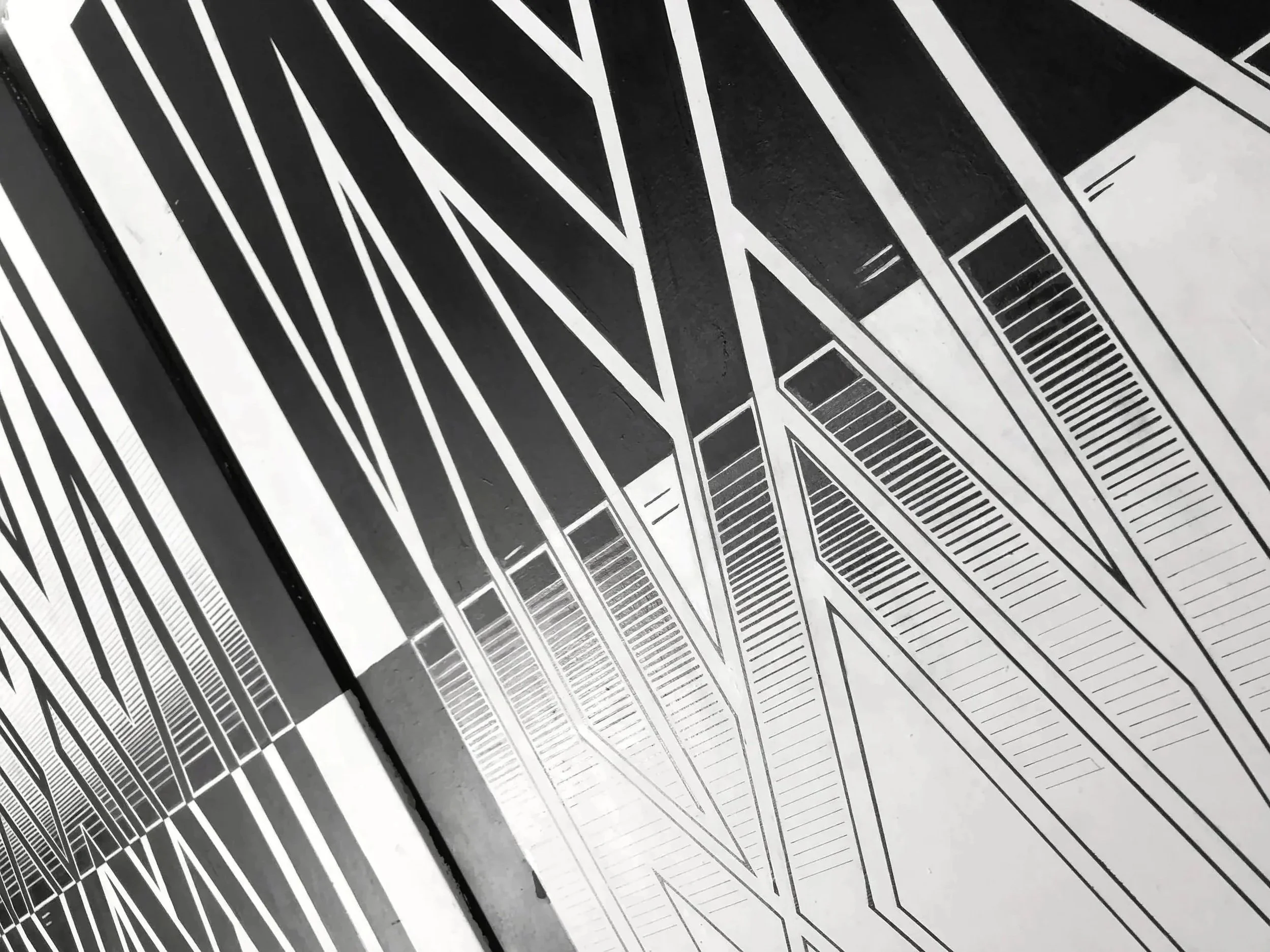 DIAGONAL.jpg