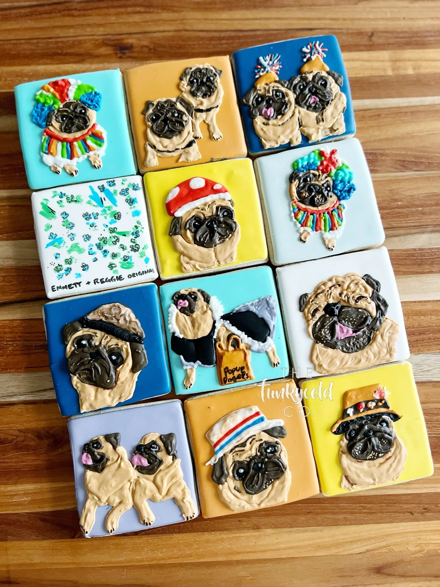 🐾 P U G  L I F E 🐾 

The lyrics to this song are accurate 😂 

#funkycoldco #pugs #birthdaycookıes #decoratedcookies #puglife