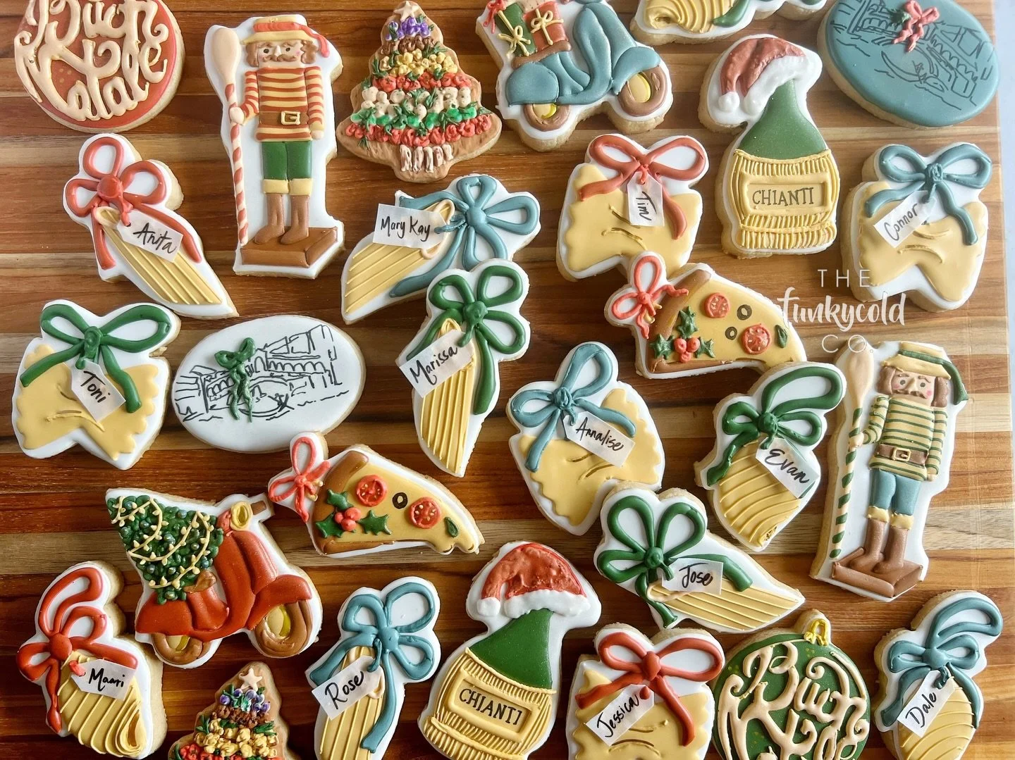 Holy moly the holiday hangover was so real this past season. Once December 23rd hit I didn&rsquo;t know what DAY it was; only the date! I&rsquo;m only now realized today is SATURDAY 😳 

Before the mayhem of super-bowl, Valentine&rsquo;s, and Chinese