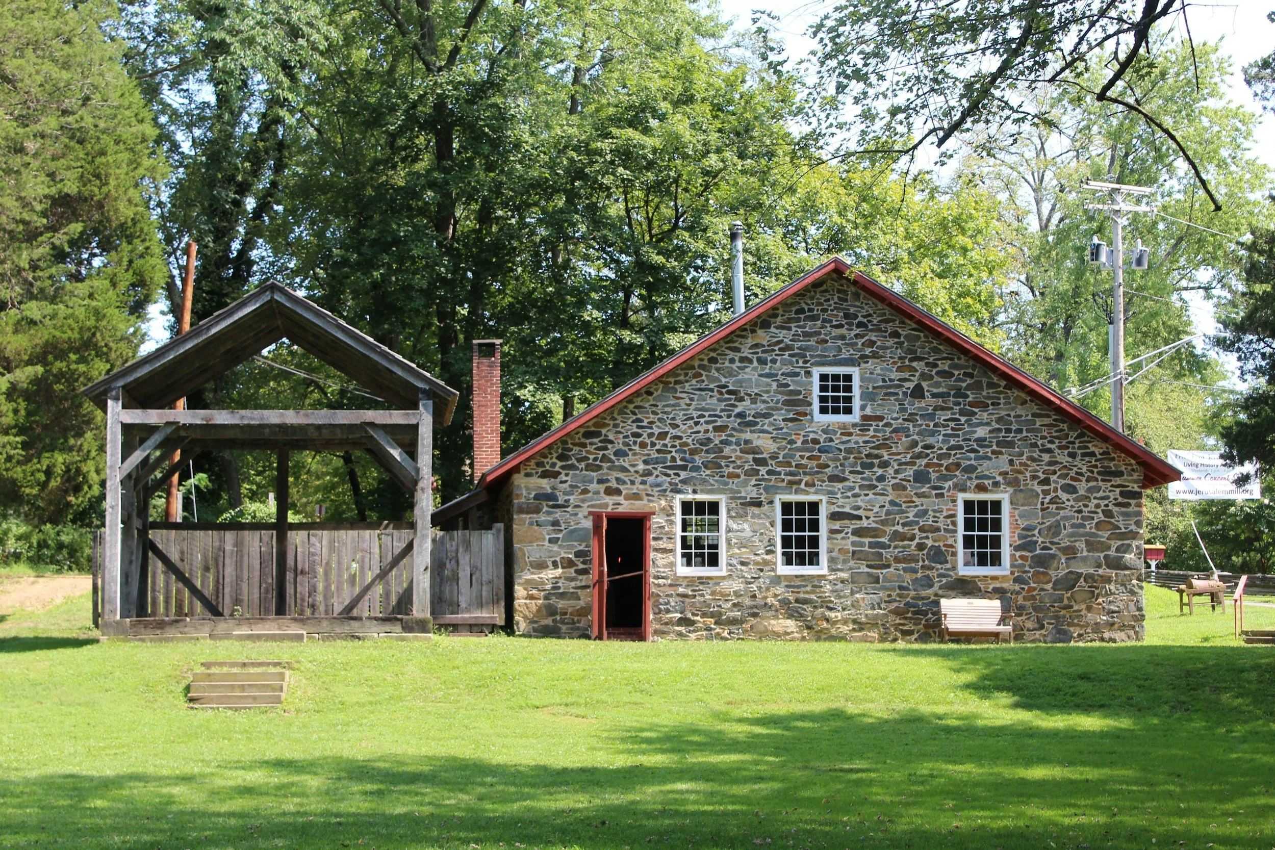 What Should You Agree Before Estate Refurbishment Work Starts?