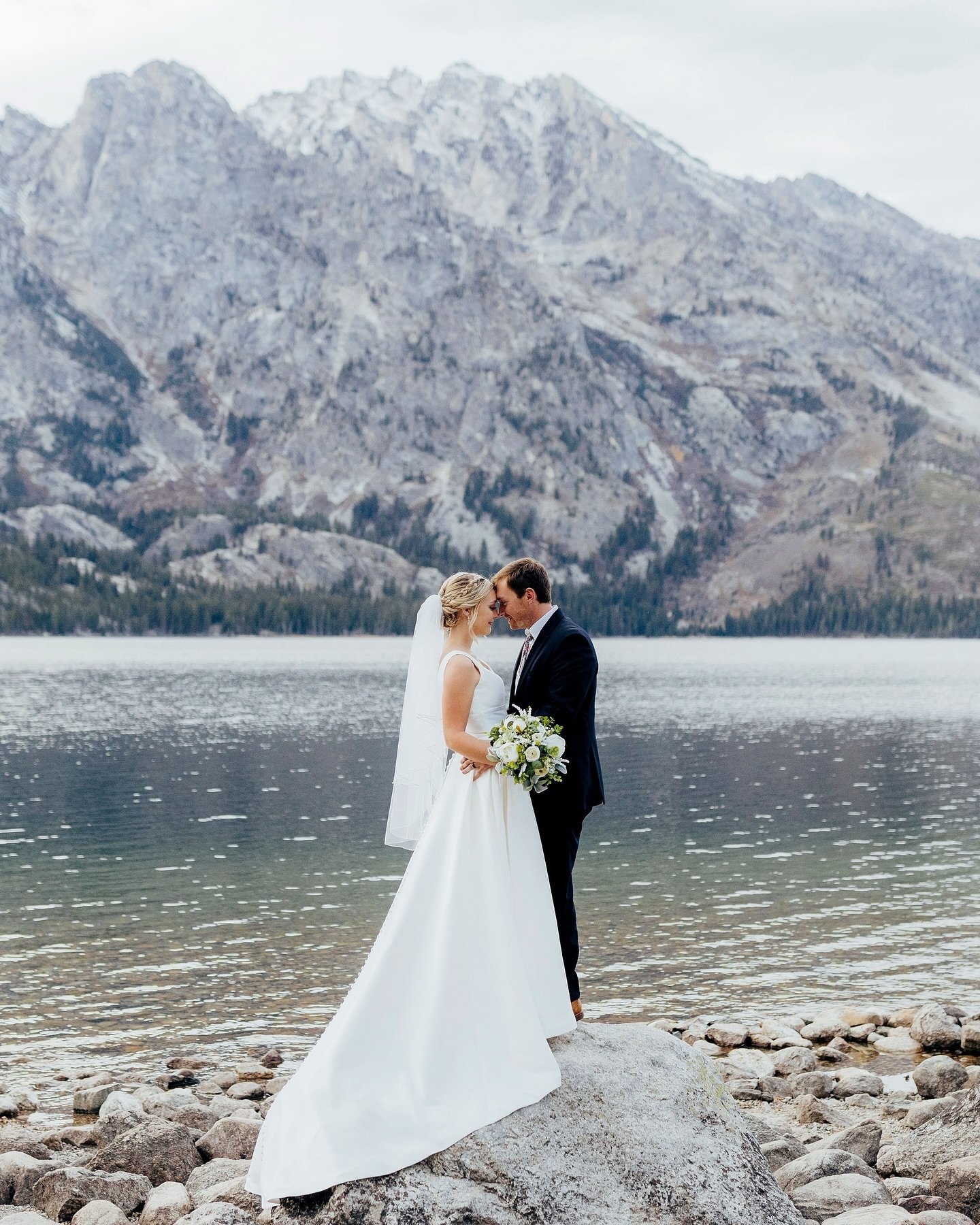 Throwing it back to the Elopement that made me fall in love with Elopement&rsquo;s. I have never felt such a strong spirit as I documented Robin and Seth&rsquo;s elopement. Mother Nature truly showed off for us, and Gods presence was so strong throug