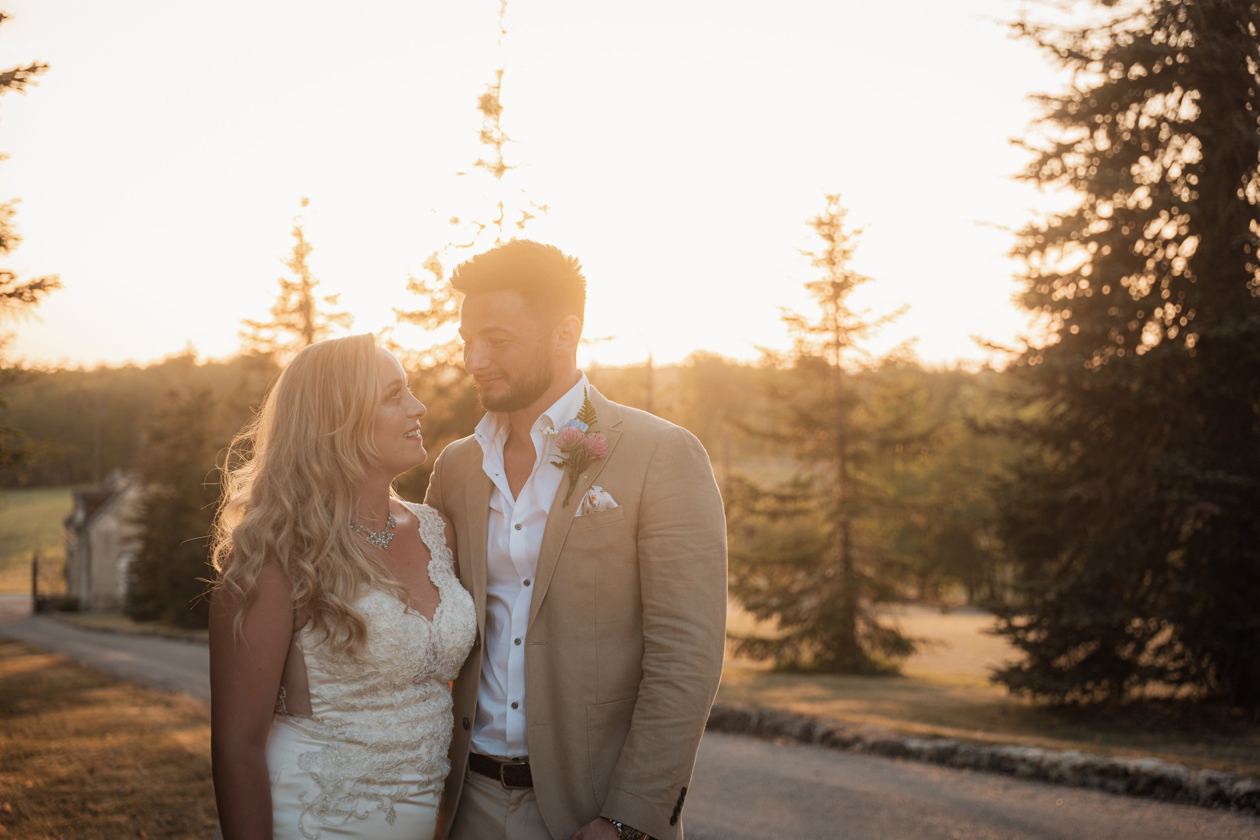 Charlotte &amp; Tristan - Chateau De La Cote