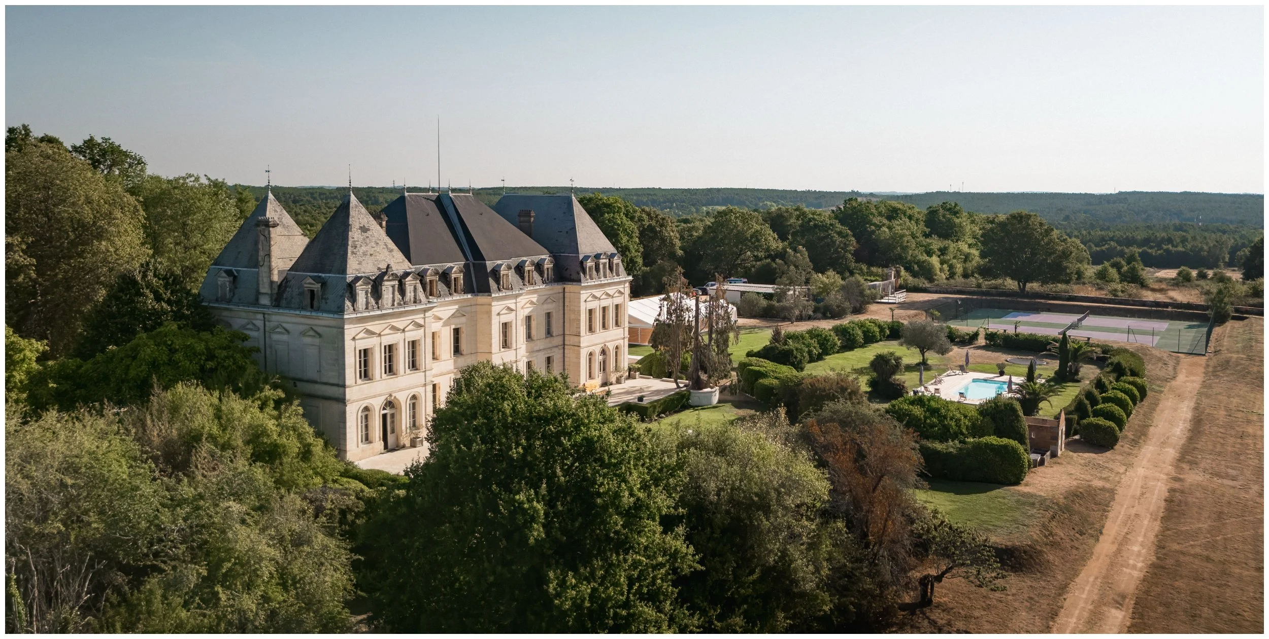 Firehorse_Chateau_Fengari_001.JPG