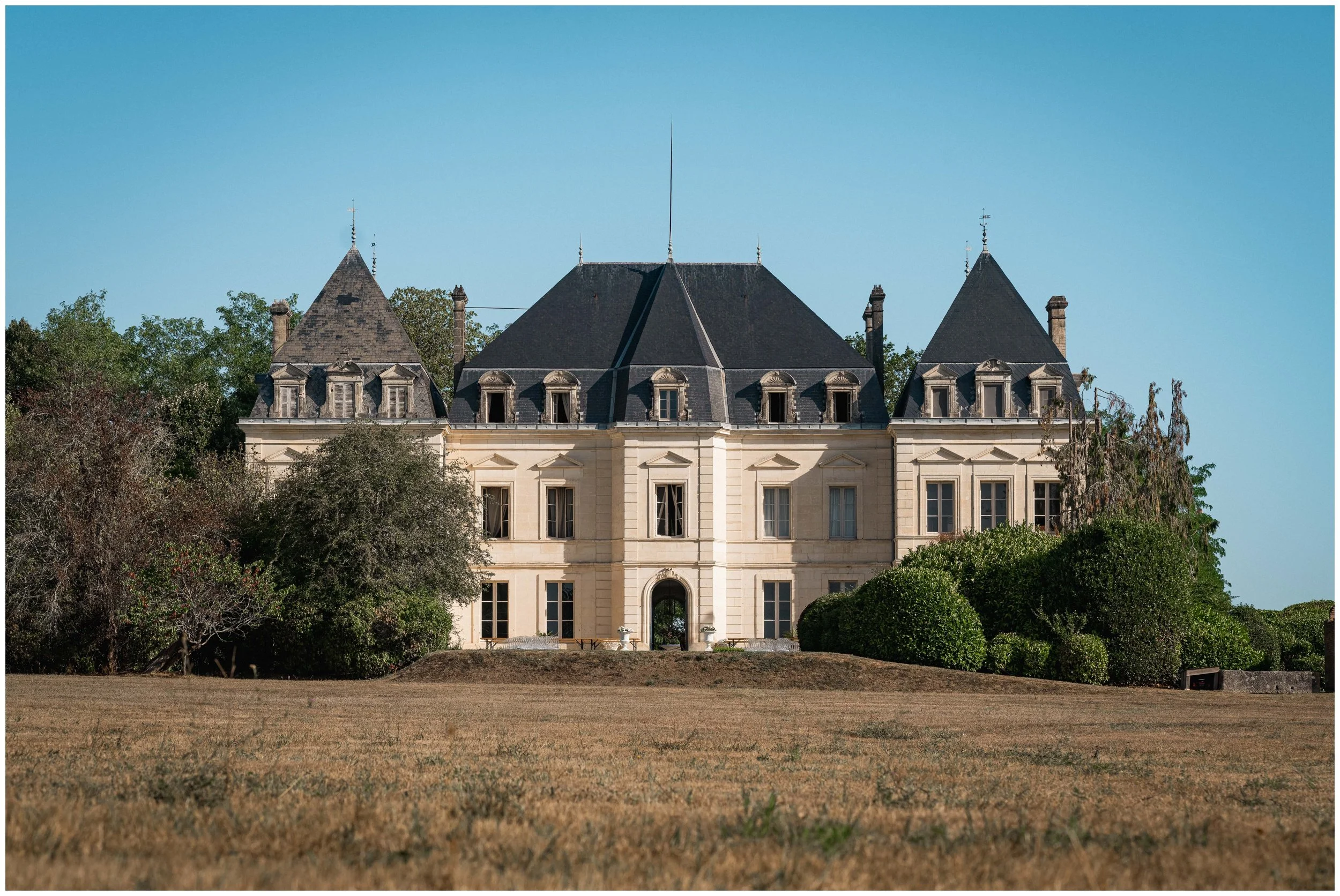 Firehorse_Chateau_Fengari_006.JPG