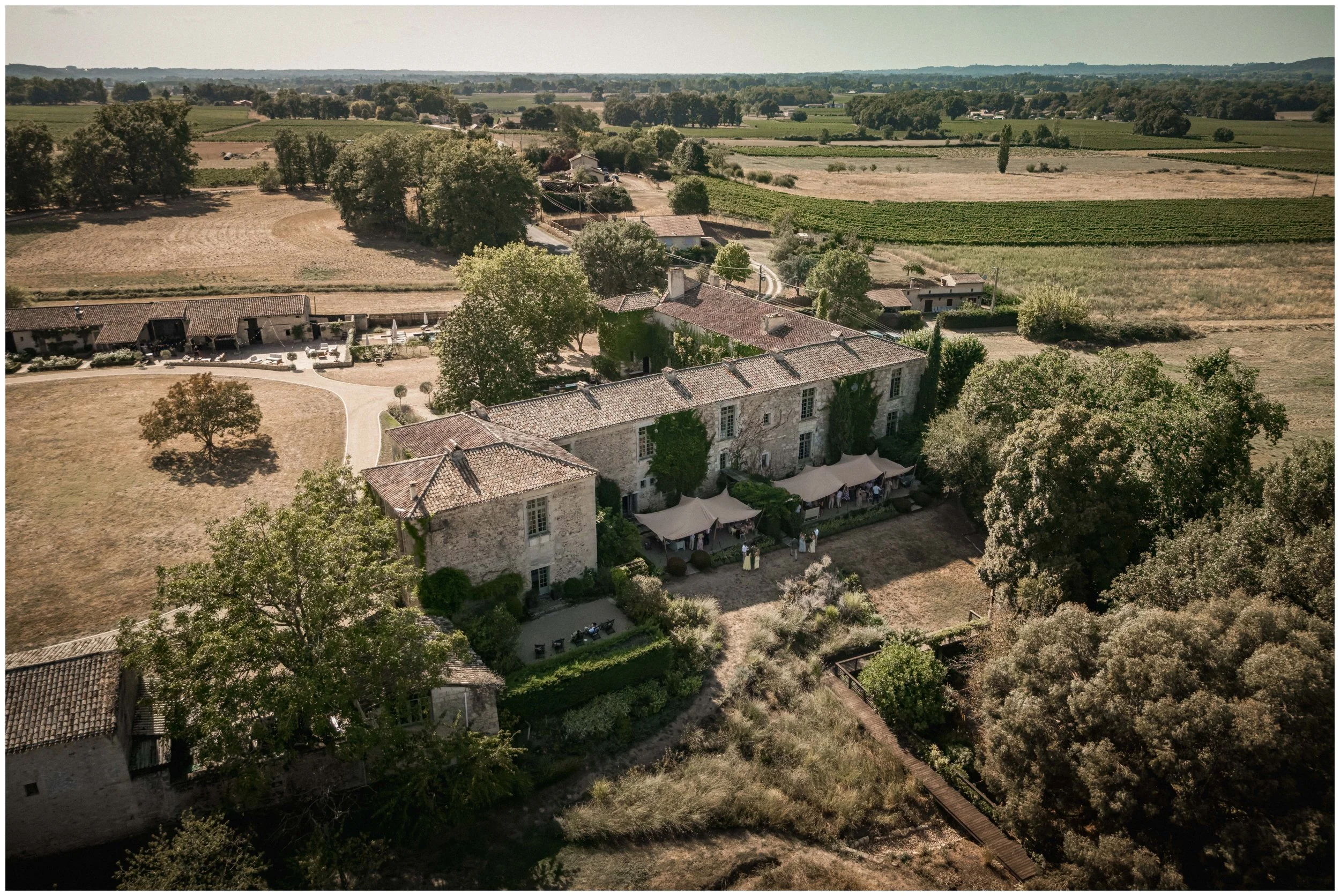 Firehorse_Chateau_Rigaud_109.JPG