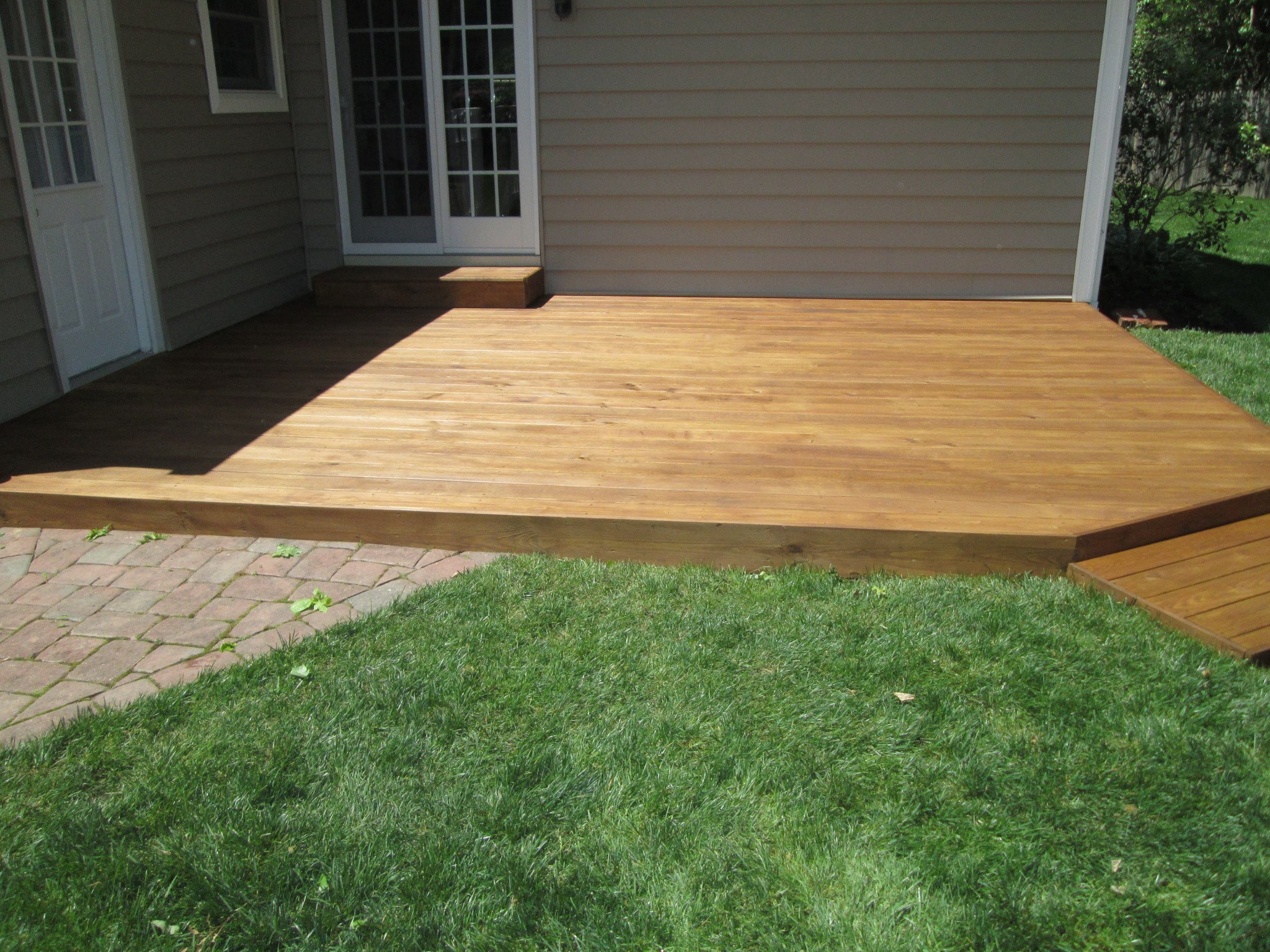 929_Seneca_Brown.jpg