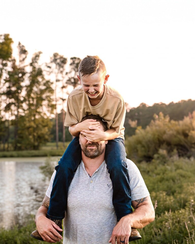 Dads, your role in the family session is more than just posing for photos!!

It's about creating lasting memories, bonding with your loved ones, and having a blast along the way. It's my job to help you let go of any worries or stress, and get ready 