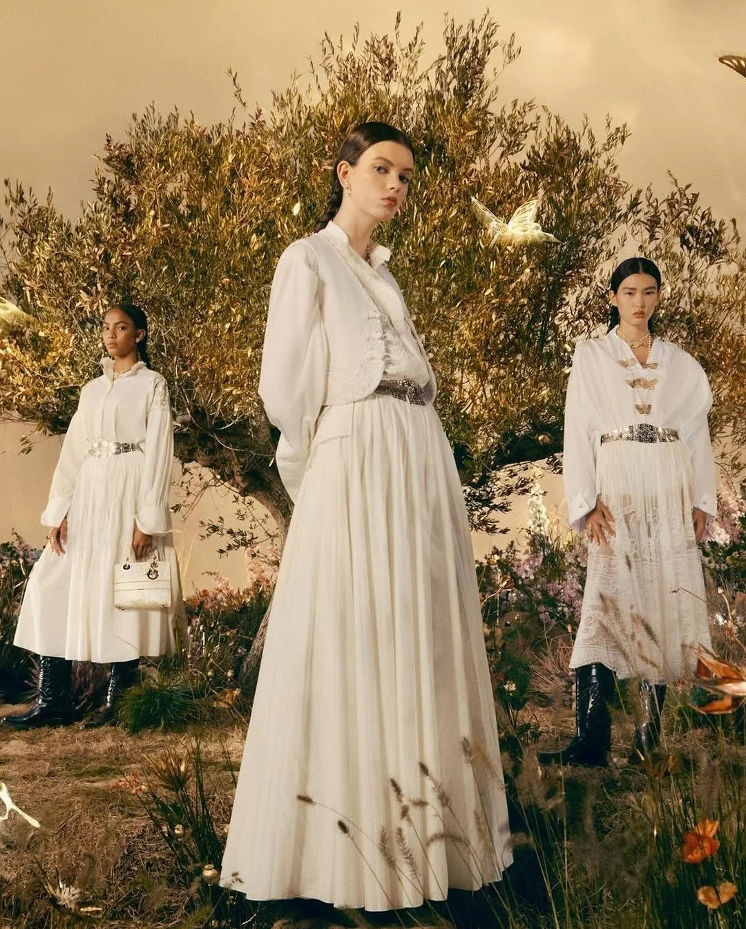 Braids for @dior holiday campaign 24

Led by @guidopalau 
Model @anaz.oliveira 
Tag team W @sharonrobinsonhair 

Thank you for the opportunity!!!! 
#aminatacreative 
#braidstyles 
#diorbraids 
#dior 
#2026