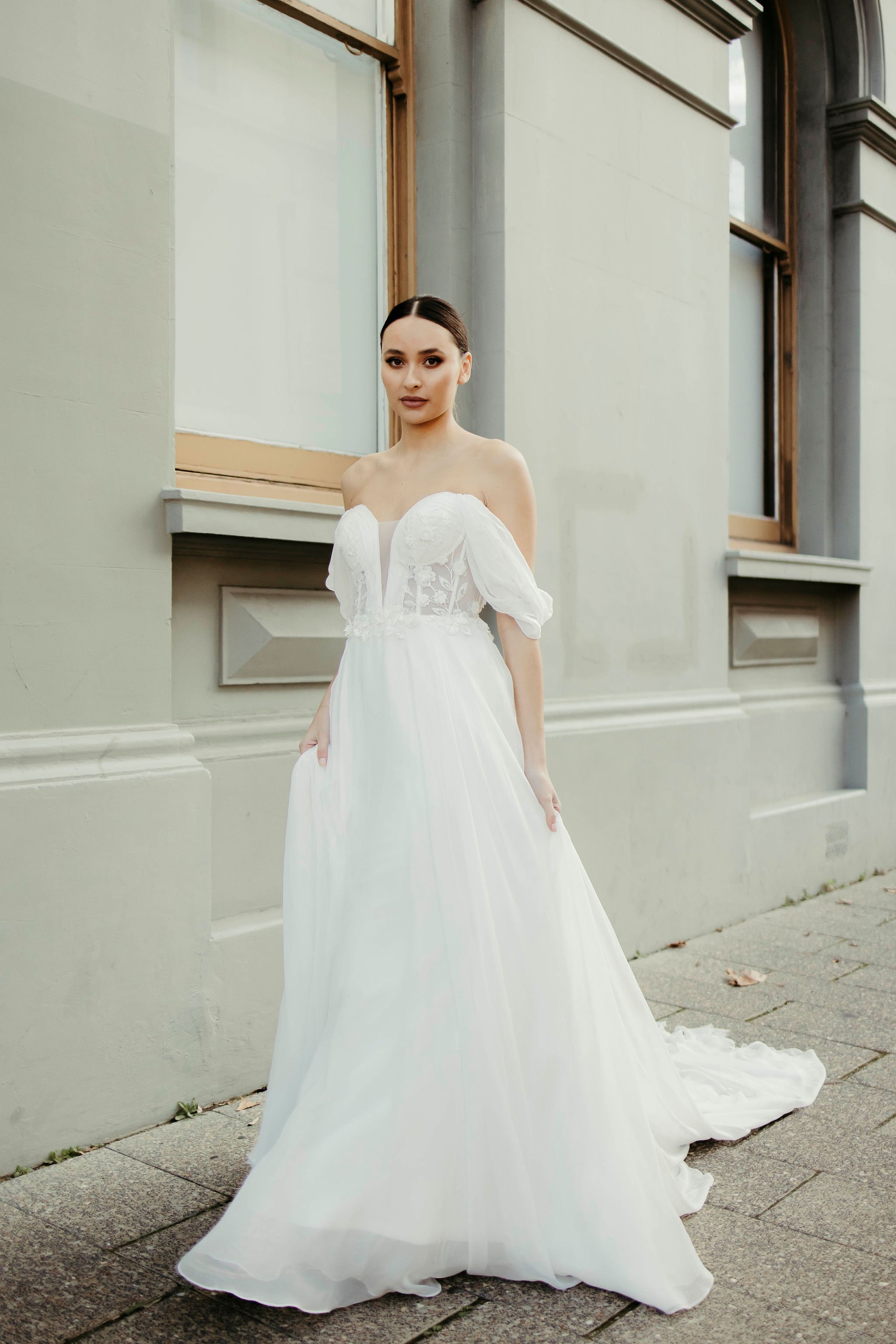 Store 2 — Cizzy Bridal
